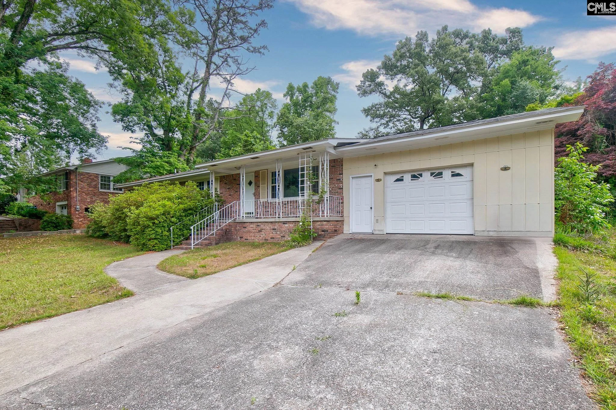 1134 Woodland Drive