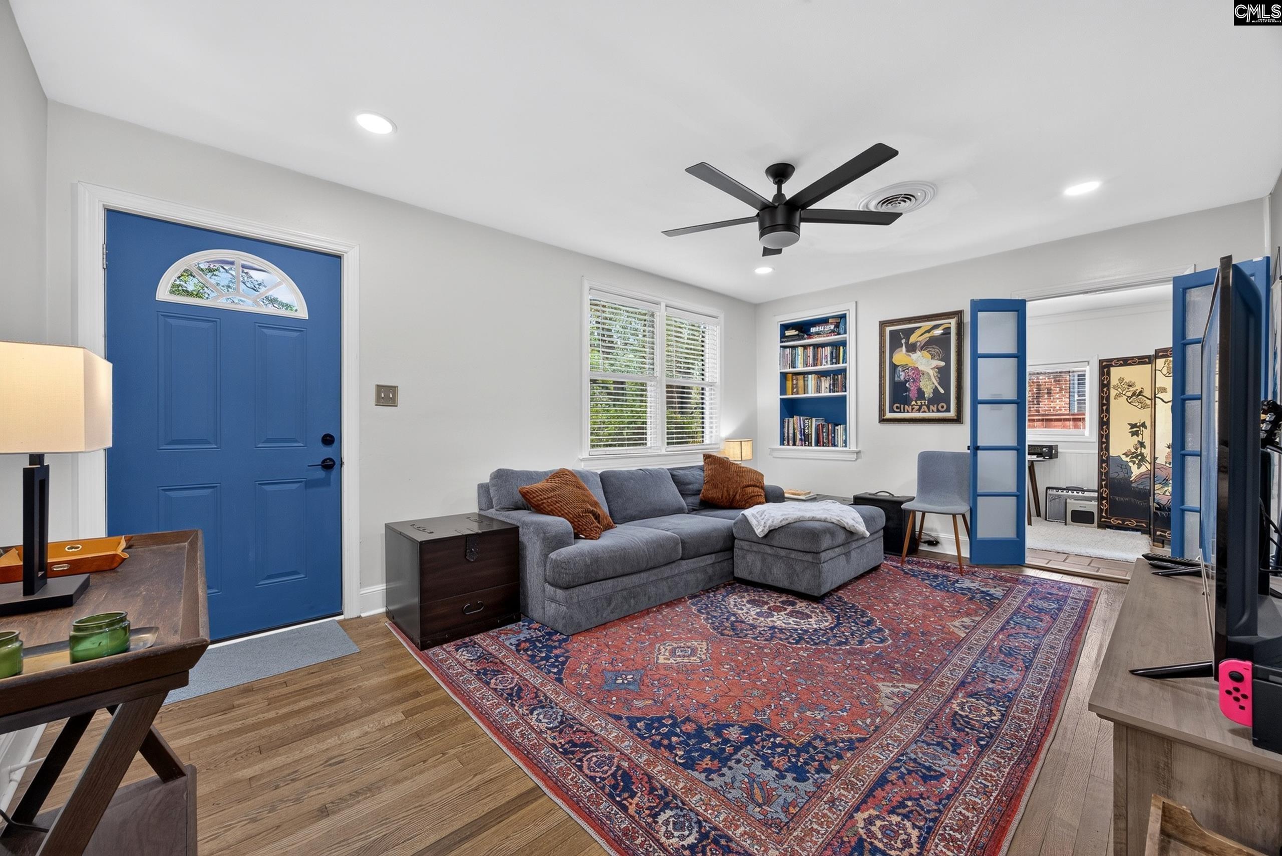 2642 Glenwood Road