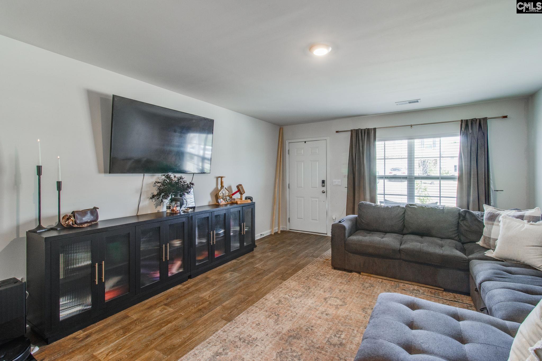 1075 Belmont Green Road