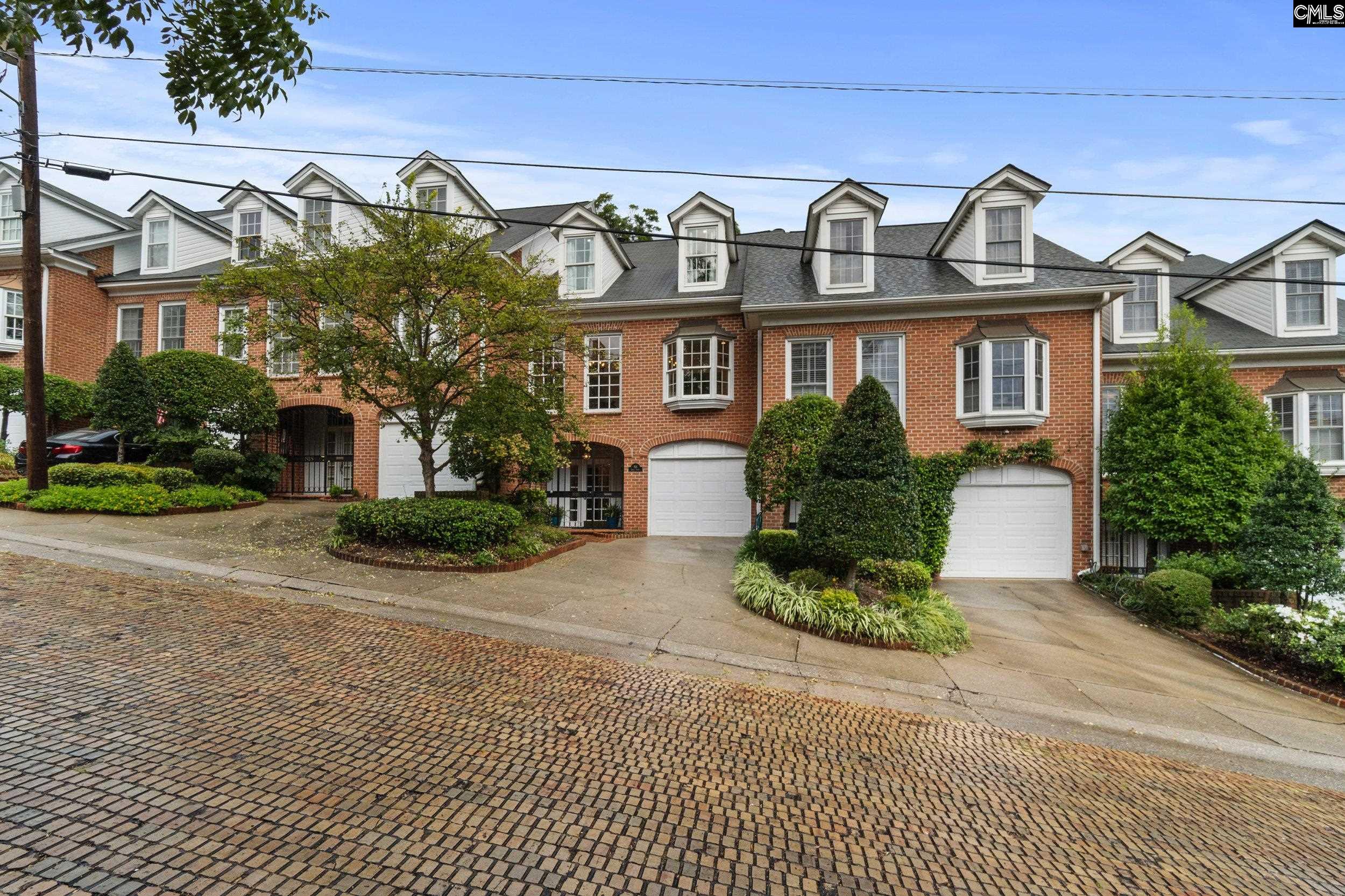 Columbia, South Carolina 29201, United States, 3 Bedrooms Bedrooms, ,4 BathroomsBathrooms,Residential,Pending,42909