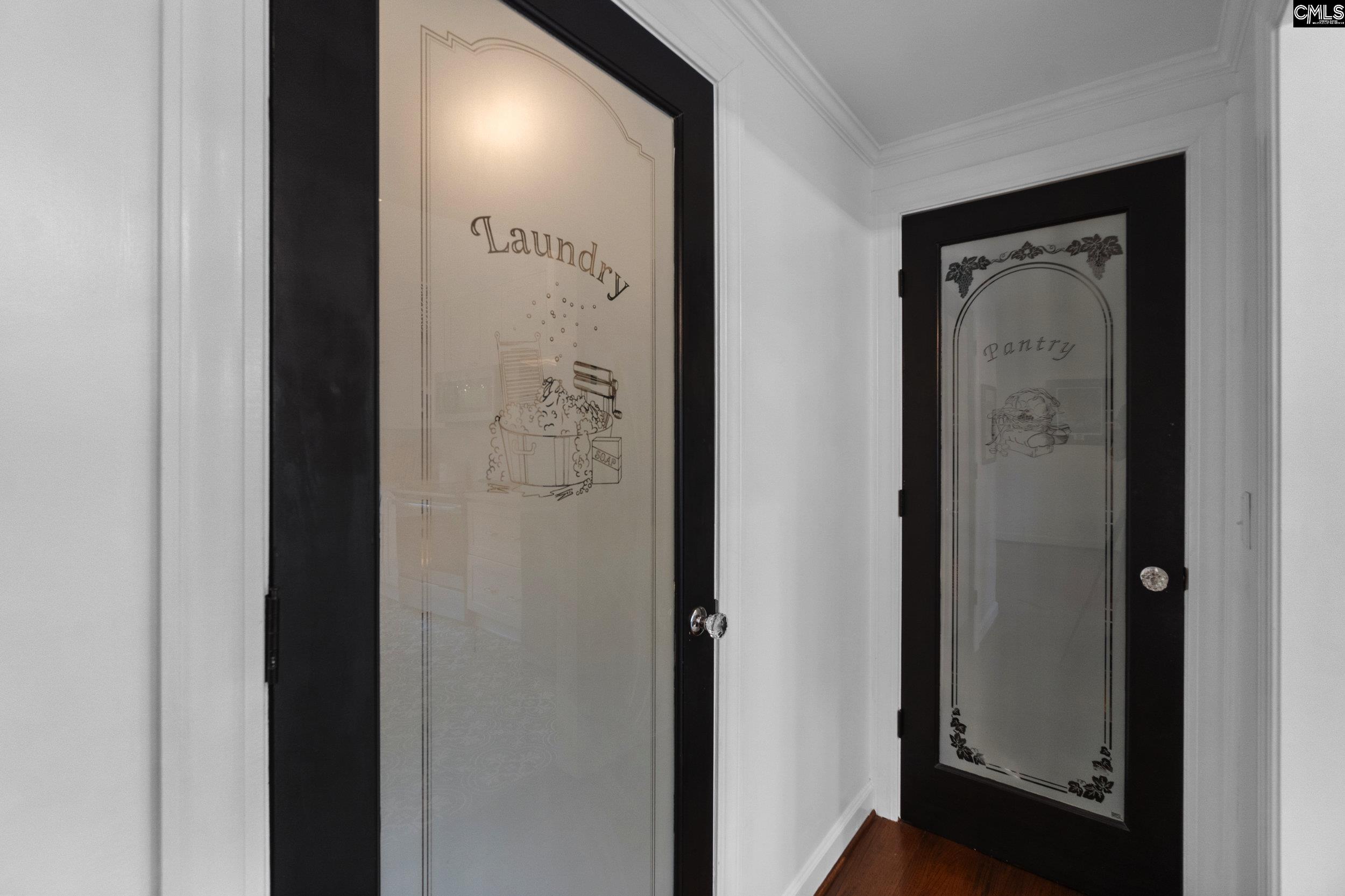 Columbia, South Carolina 29201, United States, 3 Bedrooms Bedrooms, ,4 BathroomsBathrooms,Residential,Pending,42909