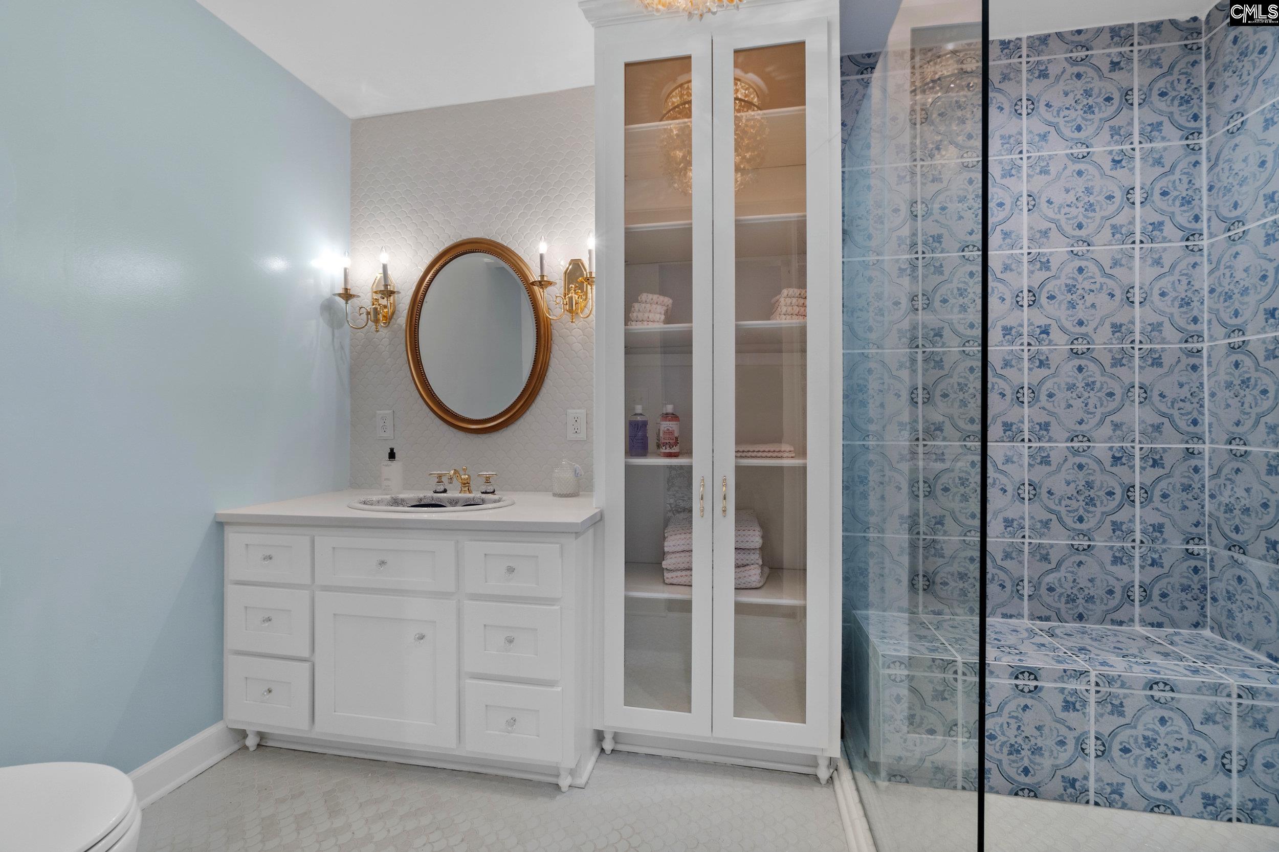 Columbia, South Carolina 29201, United States, 3 Bedrooms Bedrooms, ,4 BathroomsBathrooms,Residential,Pending,42909