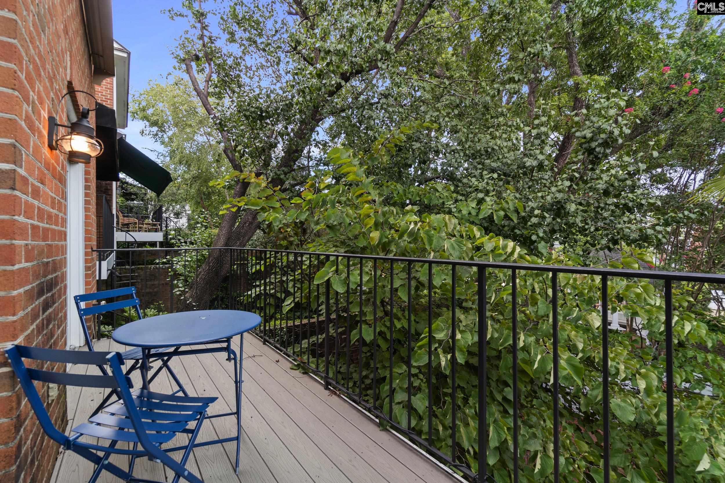 Columbia, South Carolina 29201, United States, 3 Bedrooms Bedrooms, ,4 BathroomsBathrooms,Residential,Pending,42909