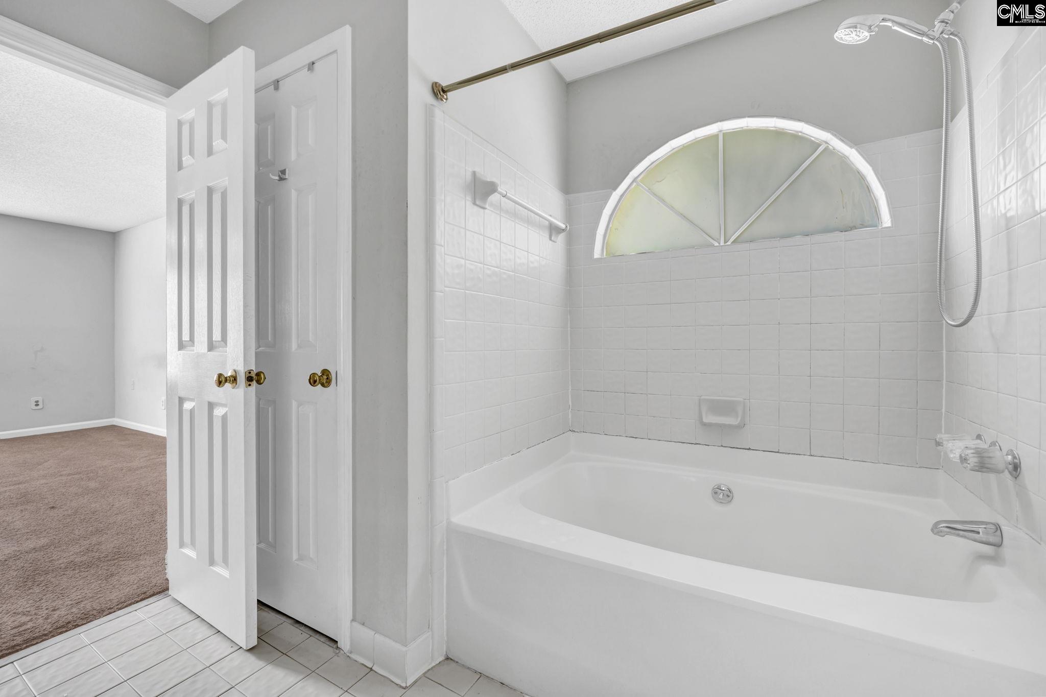 Columbia, South Carolina 29229, United States, 4 Bedrooms Bedrooms, ,2 BathroomsBathrooms,Residential,Pending,47036