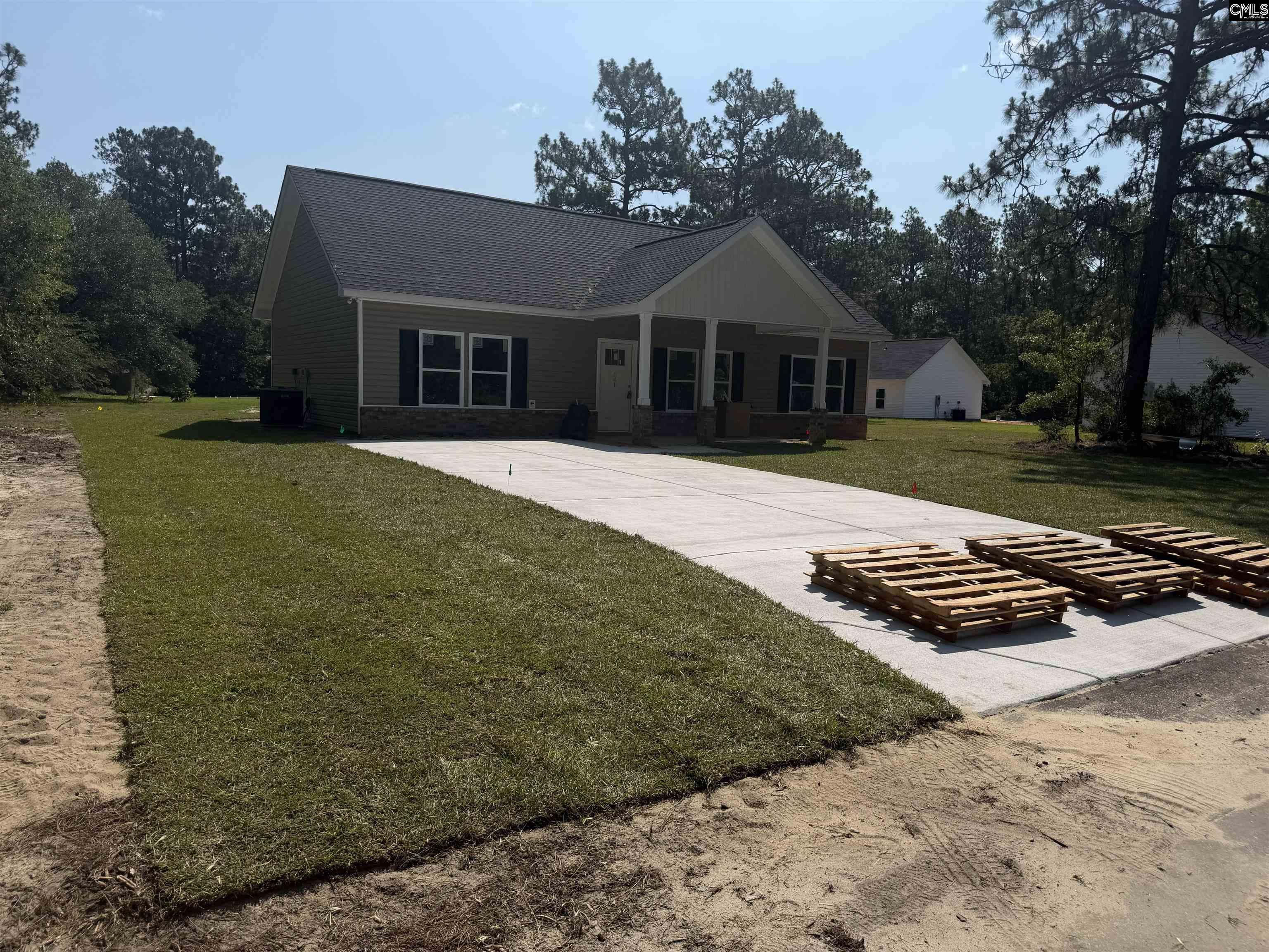 Photo 1 of 19 — 141 Trotter Lane, Orangeburg, SC 29118