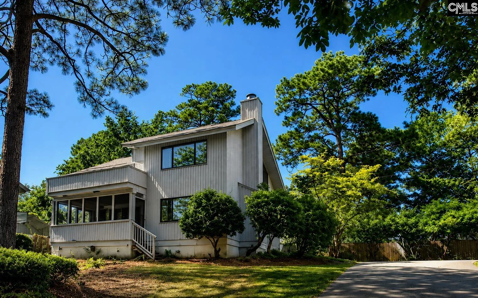 96 Ligustrum Lane