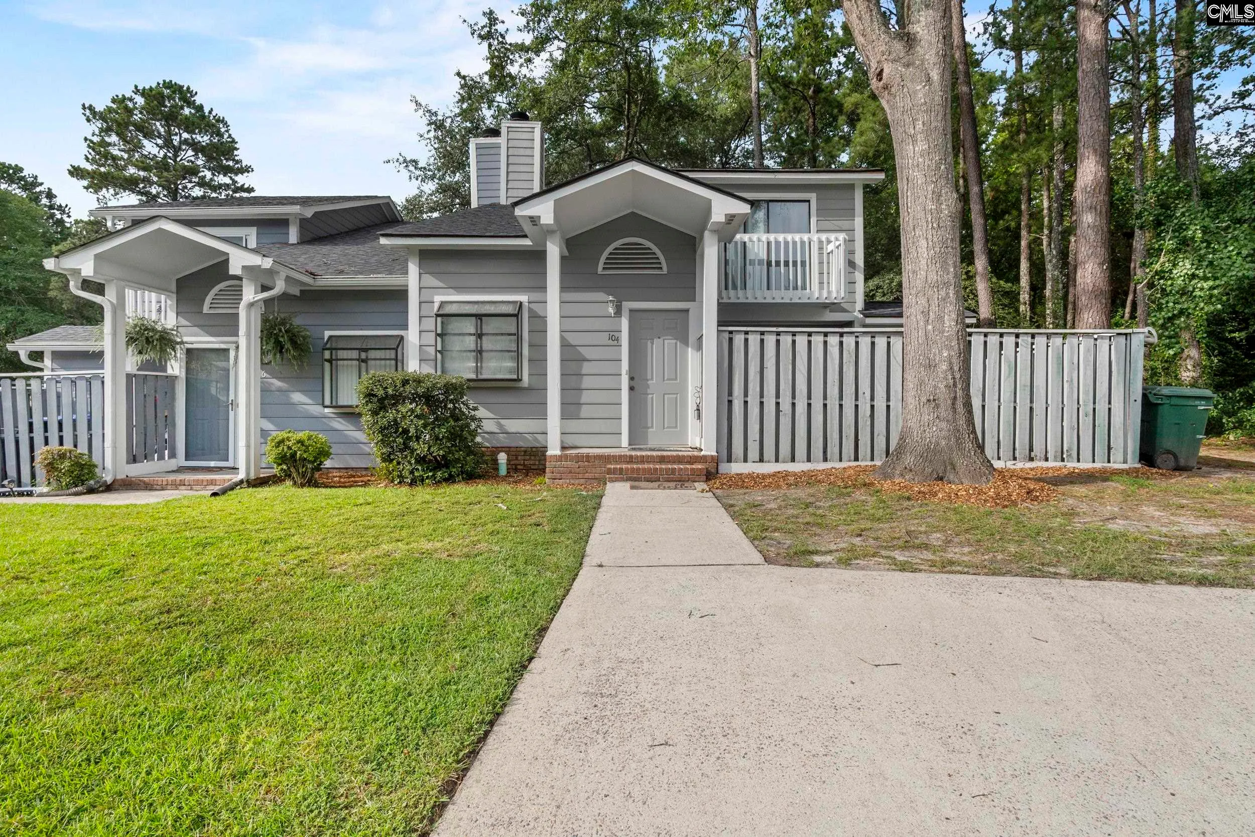 104 Evian Place