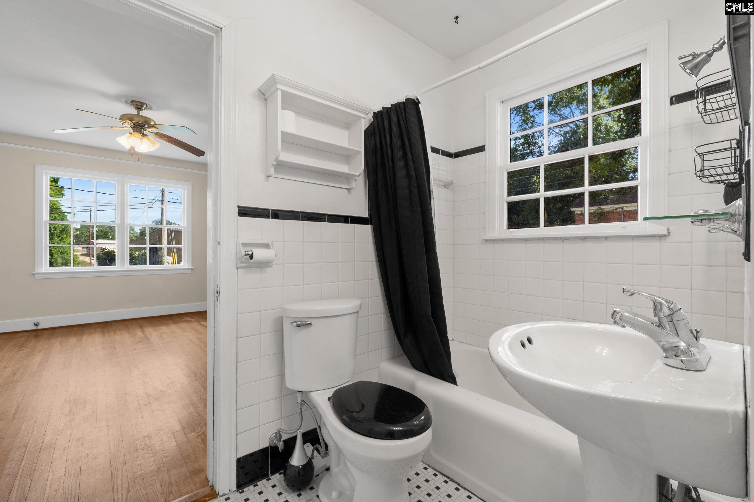 Columbia, South Carolina 29209, United States, 3 Bedrooms Bedrooms, ,1 BathroomBathrooms,Residential,Active,131498