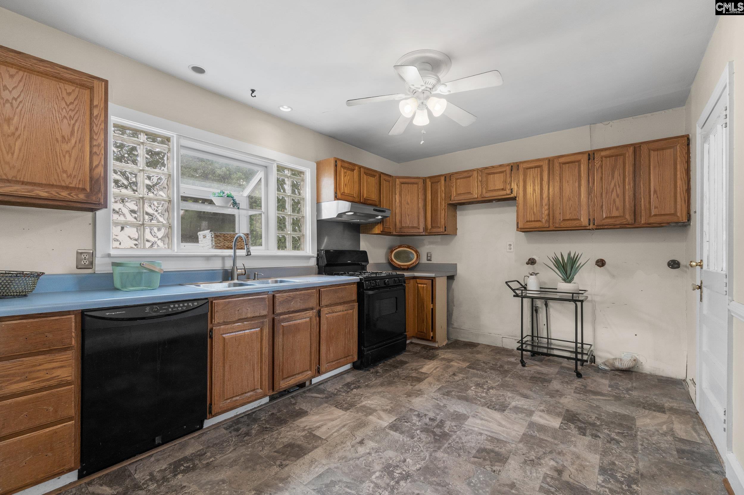 Columbia, South Carolina 29209, United States, 3 Bedrooms Bedrooms, ,1 BathroomBathrooms,Residential,Active,131498