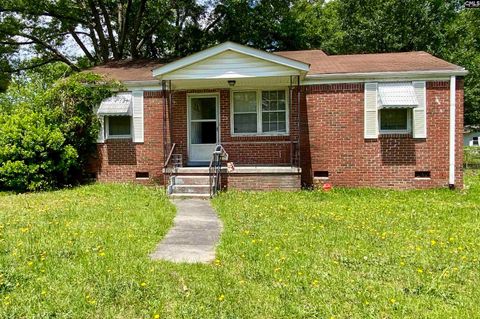 Single Family Residence in Cayce SC 1130 Sunnyside Drive.jpg