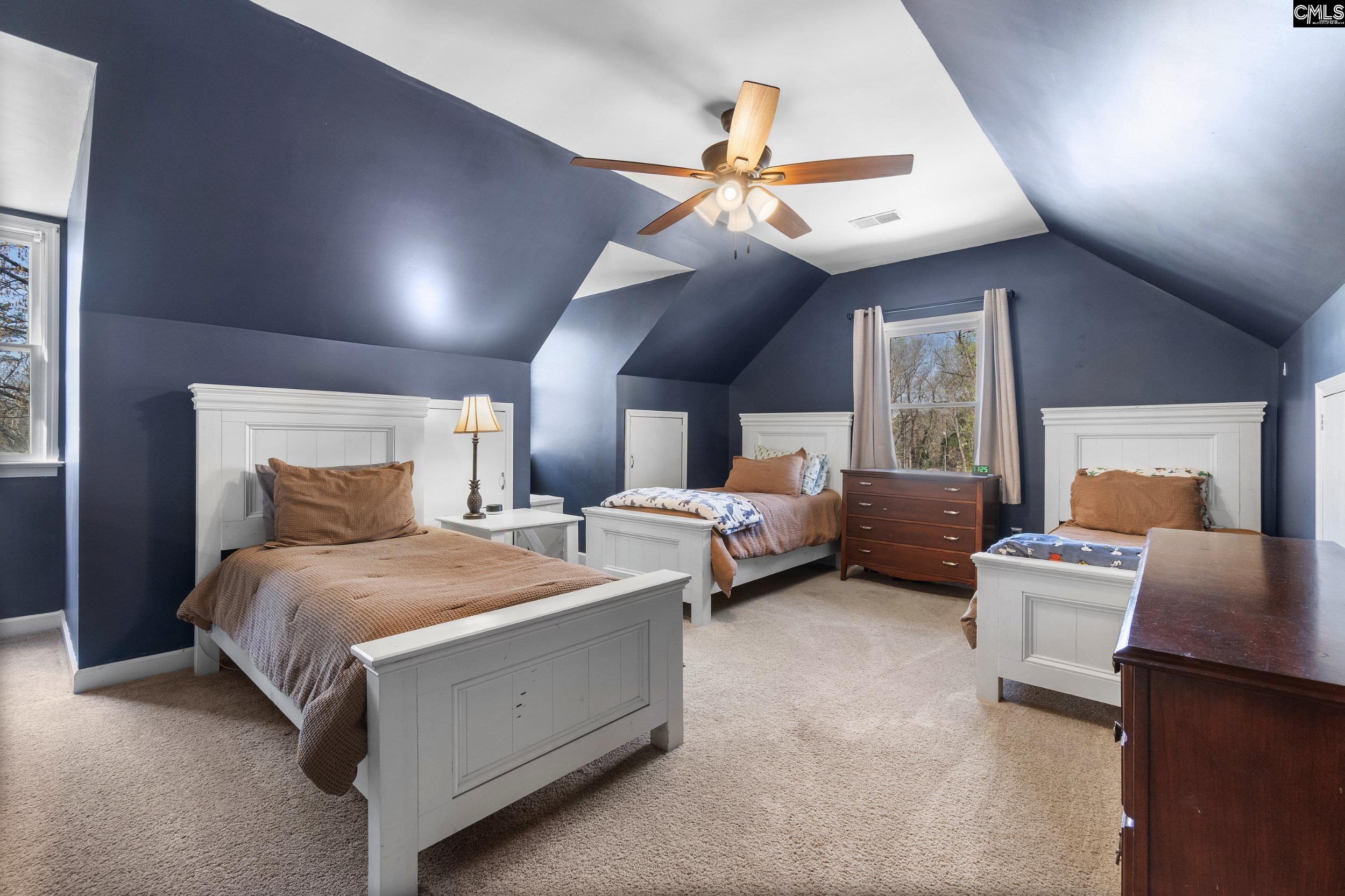 Columbia, South Carolina 29209, United States, 3 Bedrooms Bedrooms, ,3 BathroomsBathrooms,Residential,Pending,93300