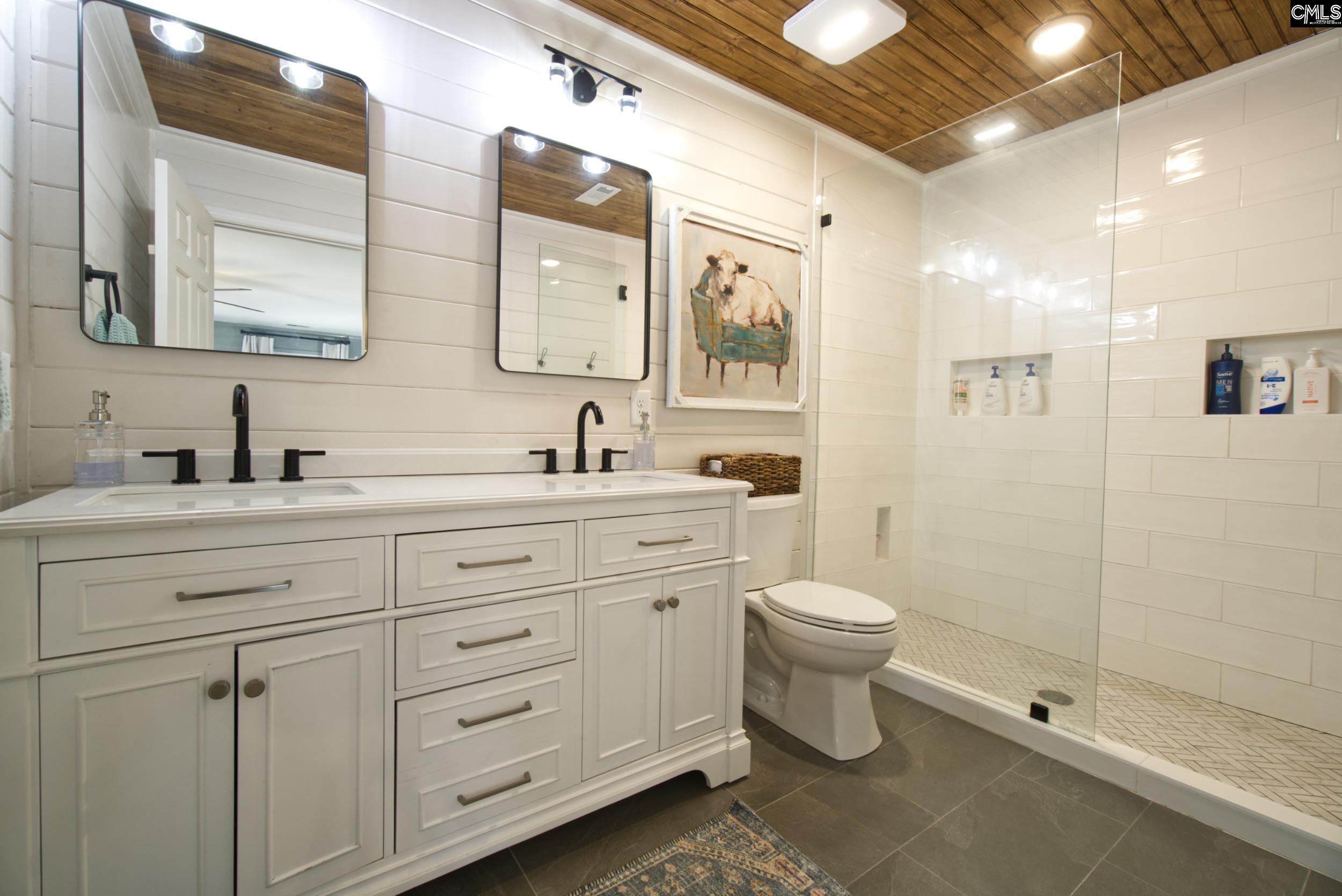 Columbia, South Carolina 29209, United States, 3 Bedrooms Bedrooms, ,3 BathroomsBathrooms,Residential,Pending,93300