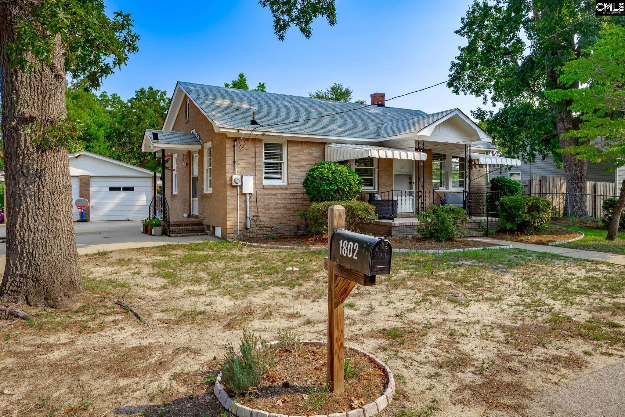 1802 2nd Avenue - Photo 2