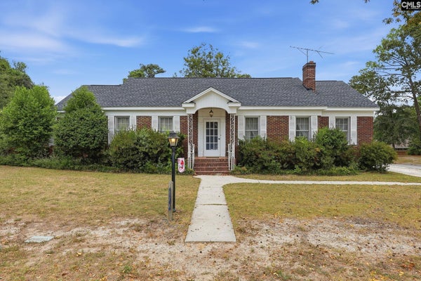 900 NAPLES AVE, CAYCE, SC 29033 - Image 60d69537ab9cef5da955beeaa4f1e45f/916888091
