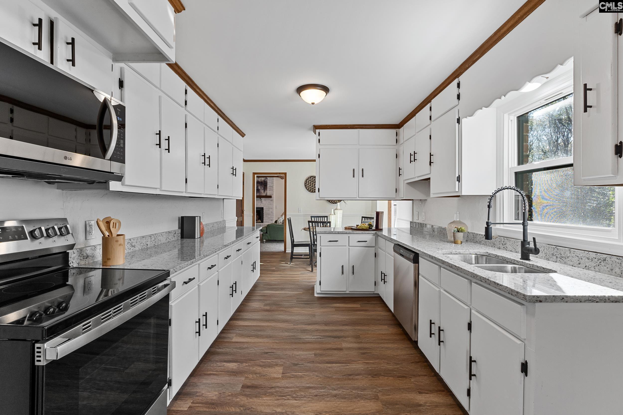 301 Colony Hill Road - Photo 2