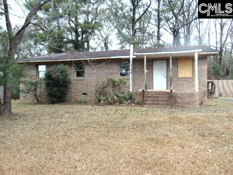 Photo of 2918 Dickert St, Newberry, SC 29108 (MLS # 622816)