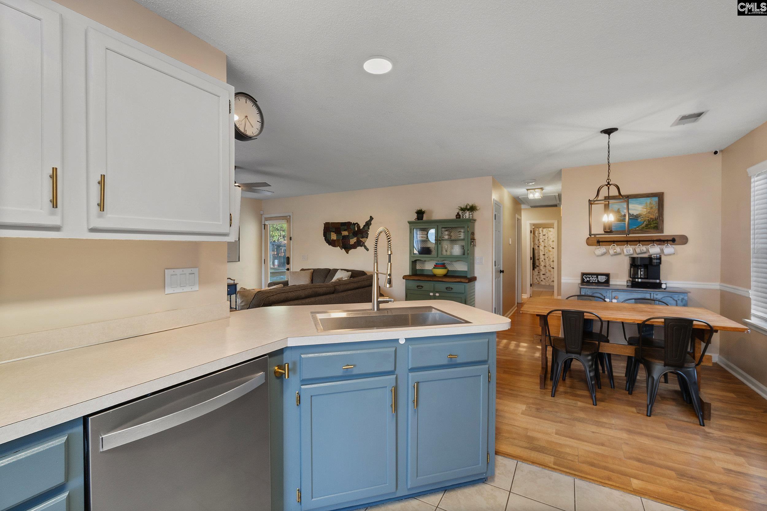 Lexington, South Carolina 29073, United States, 3 Bedrooms Bedrooms, ,2 BathroomsBathrooms,Residential,Pending,33135