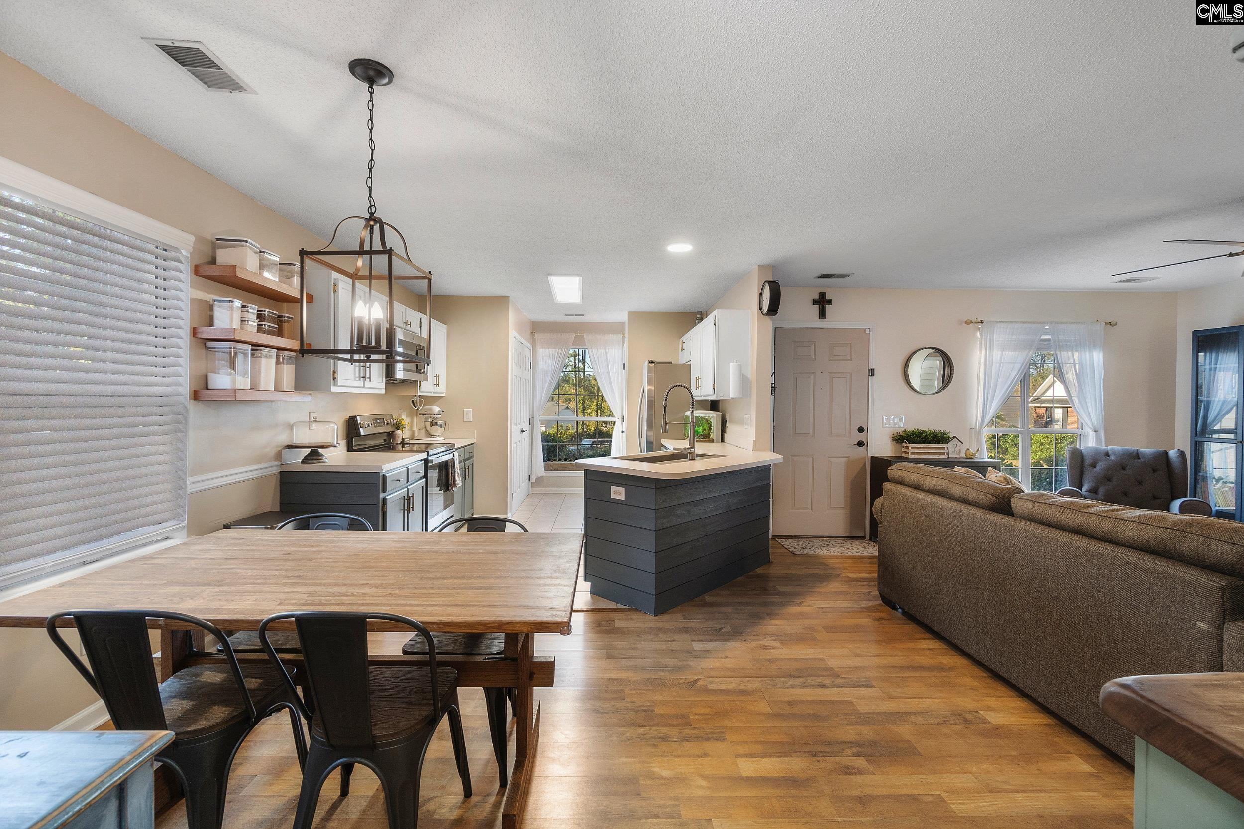 Lexington, South Carolina 29073, United States, 3 Bedrooms Bedrooms, ,2 BathroomsBathrooms,Residential,Pending,33135