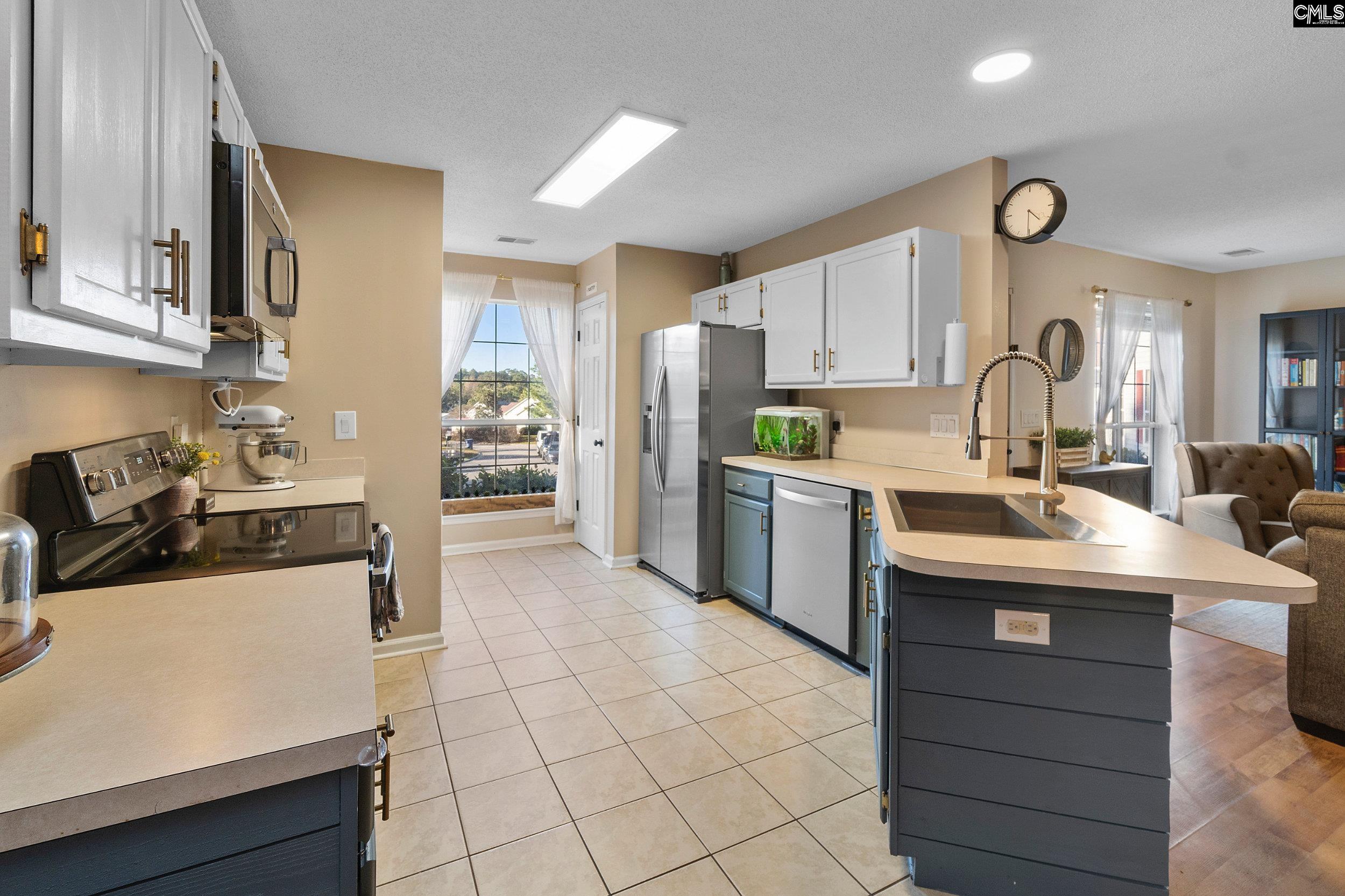 Lexington, South Carolina 29073, United States, 3 Bedrooms Bedrooms, ,2 BathroomsBathrooms,Residential,Pending,33135