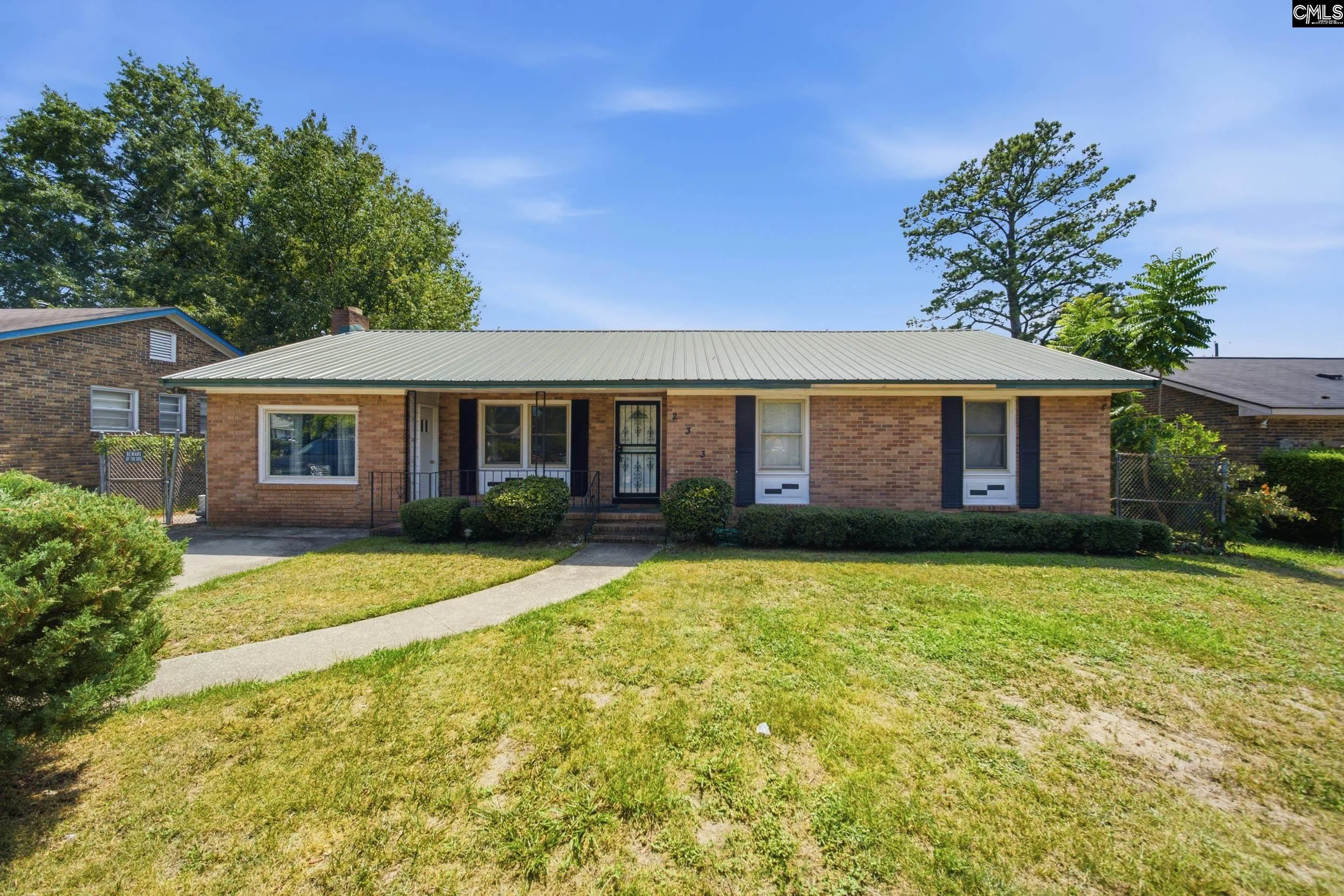 233 Redwood Court