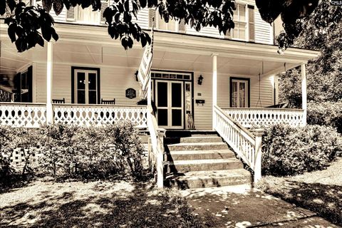 Photo of 501 Buncombe Street, Edgefield, SC 29824 (MLS # 597919)