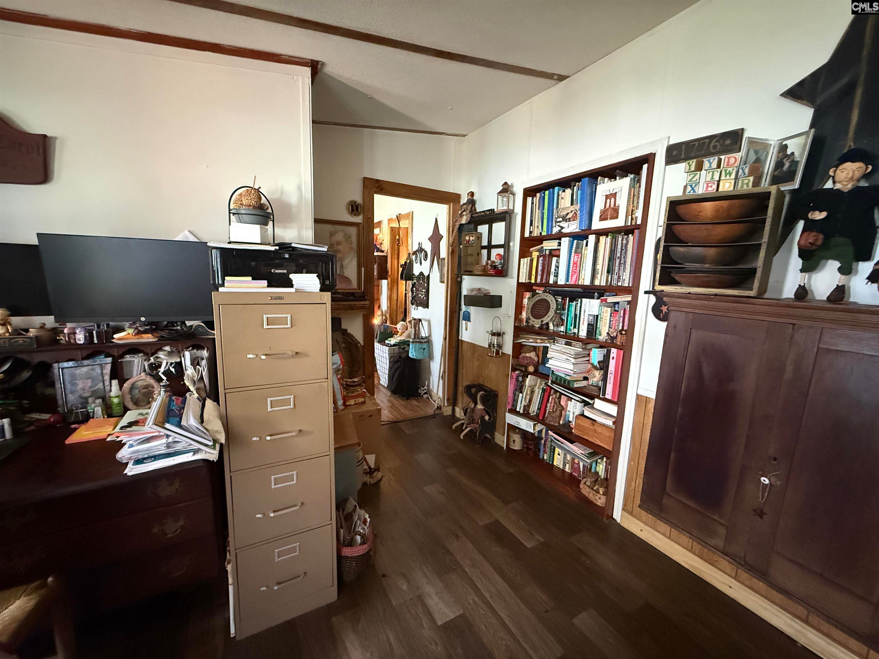 427 Gramercy Lane