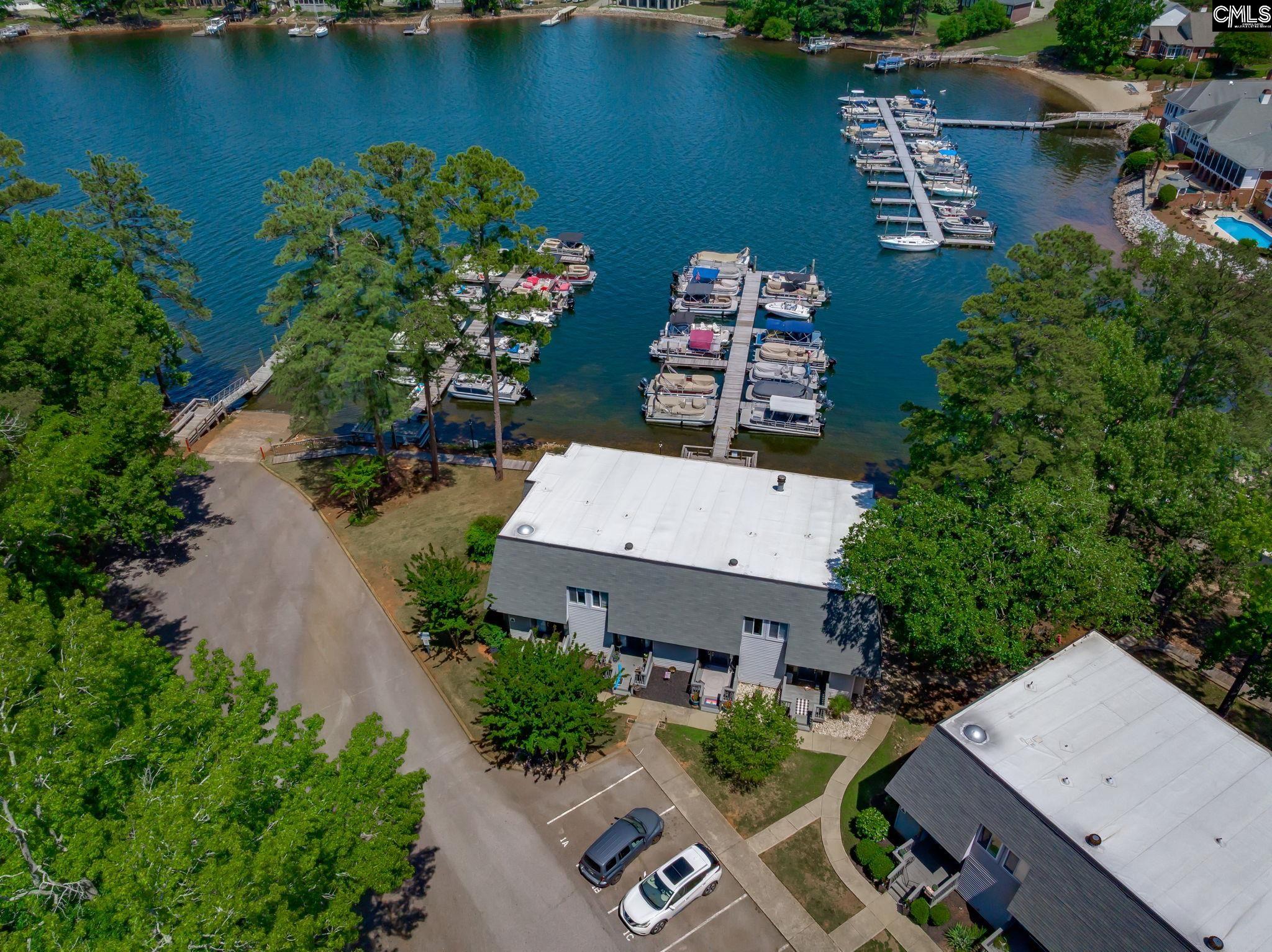 301 Harbor Heights Drive 1-C - Photo 2