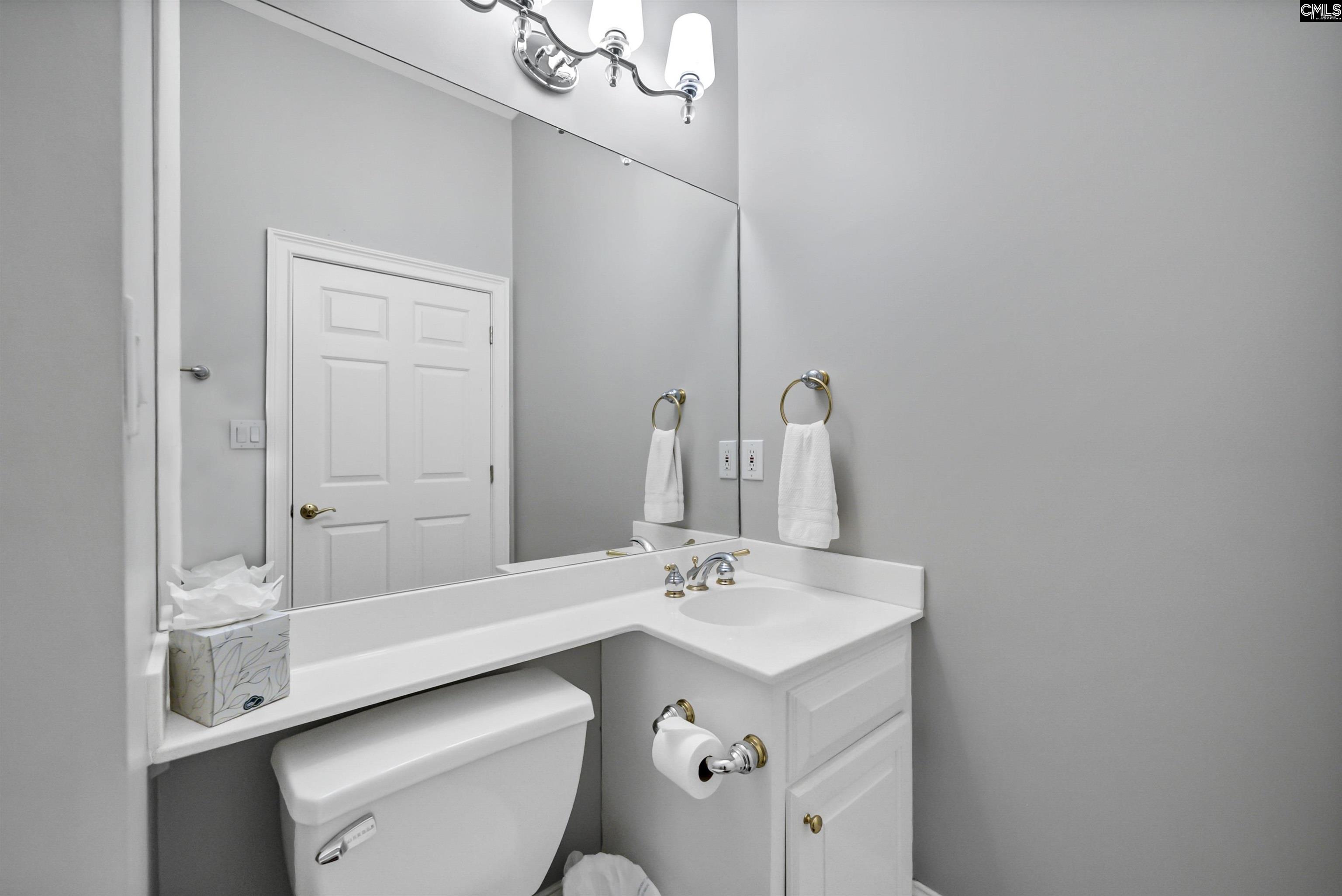 Chapin, South Carolina, 29036, United States, 5 Bedrooms Bedrooms, ,6 BathroomsBathrooms,Residential,Active,2032888