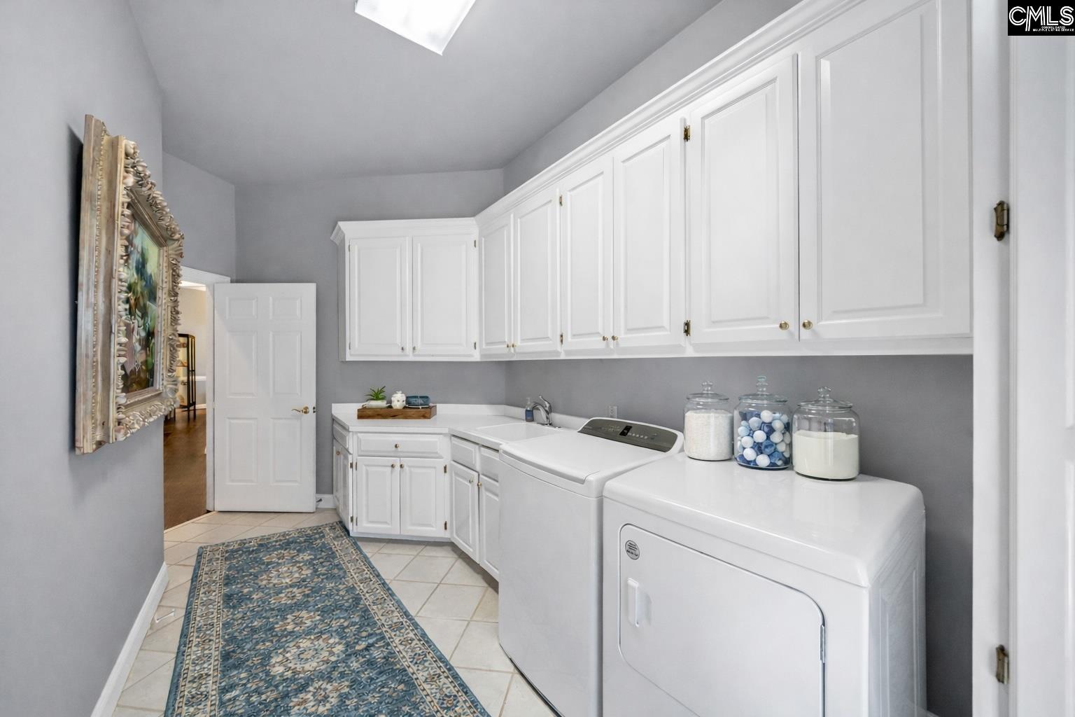 Chapin, South Carolina, 29036, United States, 5 Bedrooms Bedrooms, ,6 BathroomsBathrooms,Residential,Active,2032888