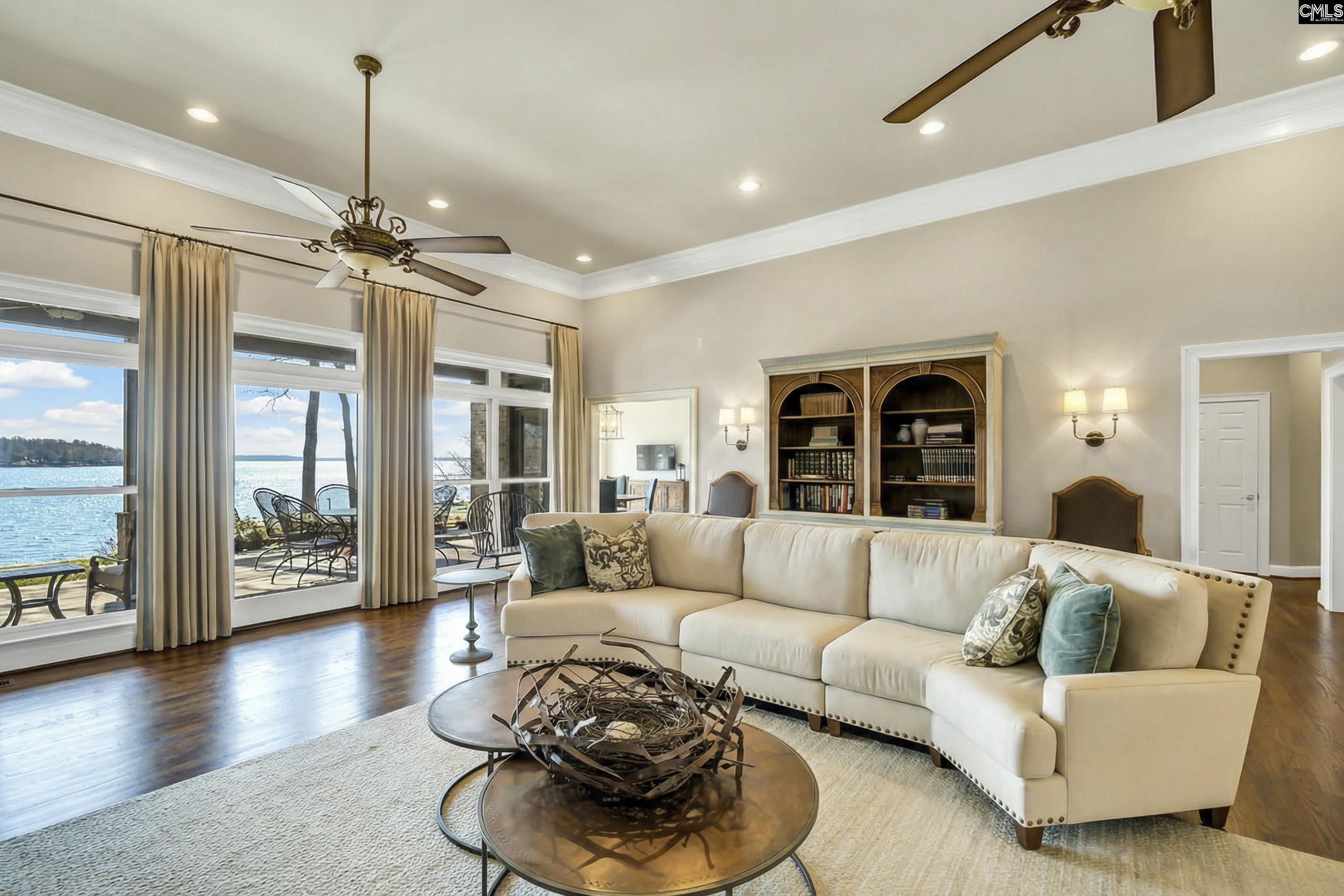 Chapin, South Carolina, 29036, United States, 5 Bedrooms Bedrooms, ,6 BathroomsBathrooms,Residential,Active,2032888