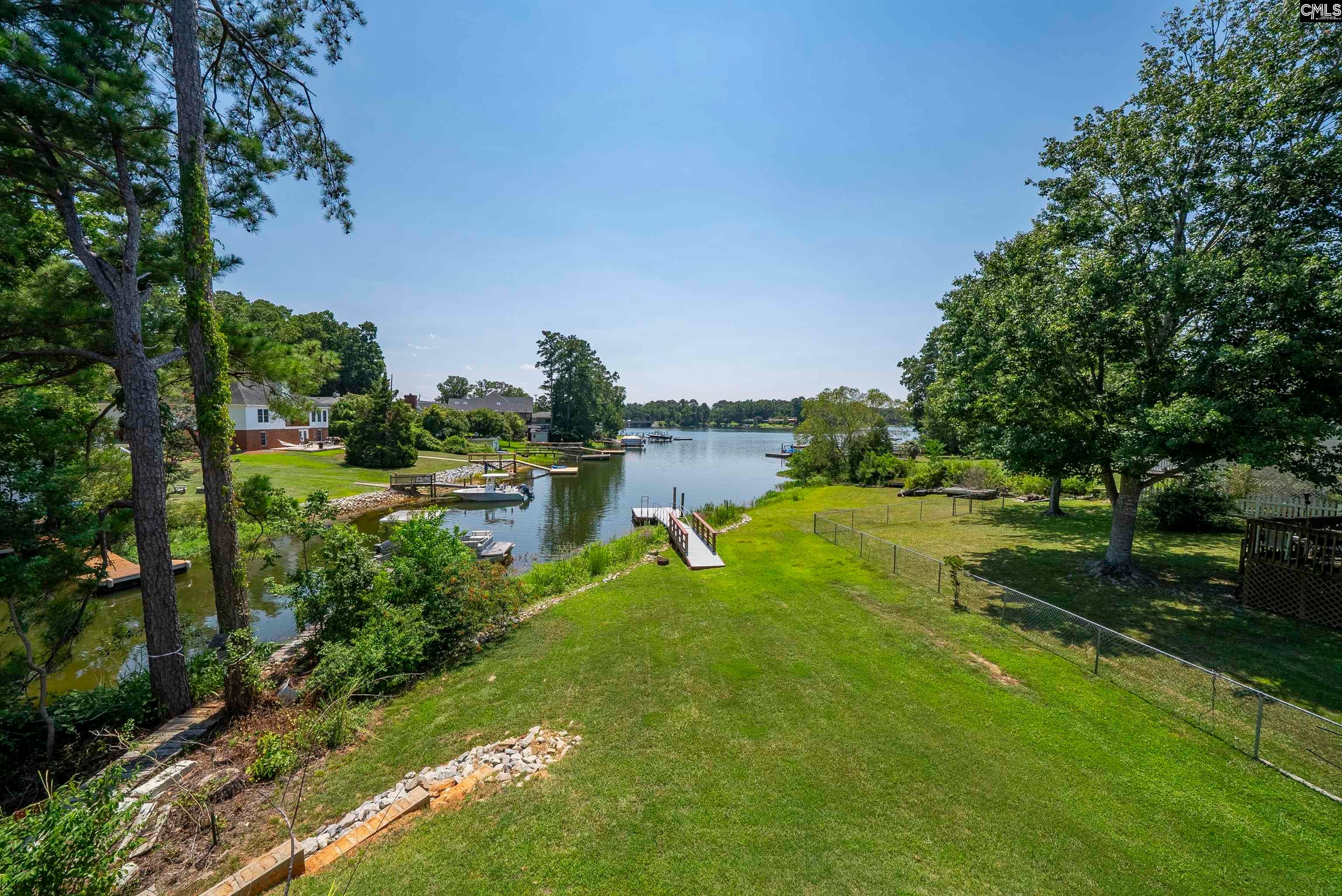 205 Lakewood Drive