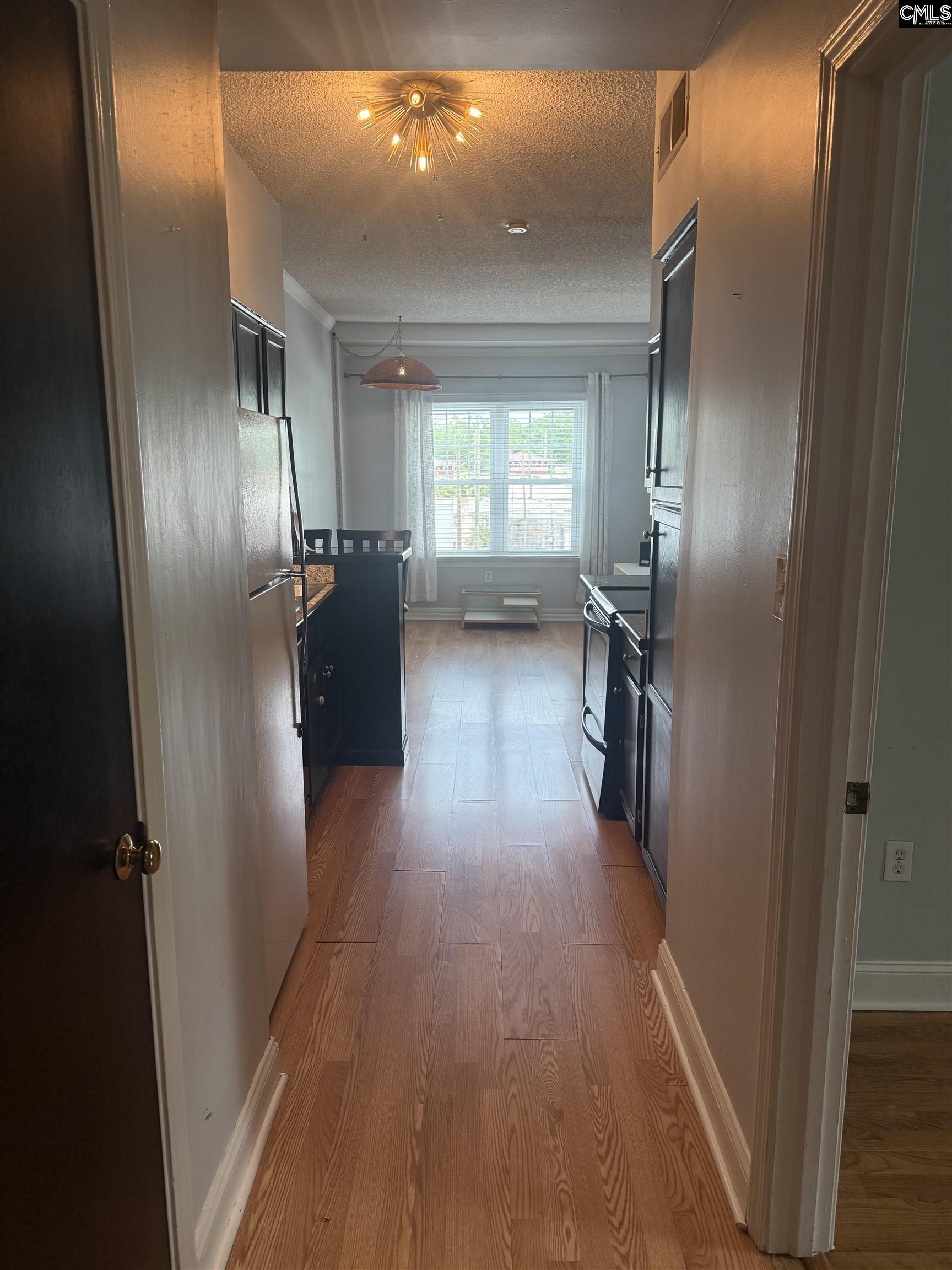 2002 Greene Street 113