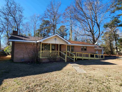Photo of 1004 Porter Street, Sumter, SC 29152 (MLS # 626604)