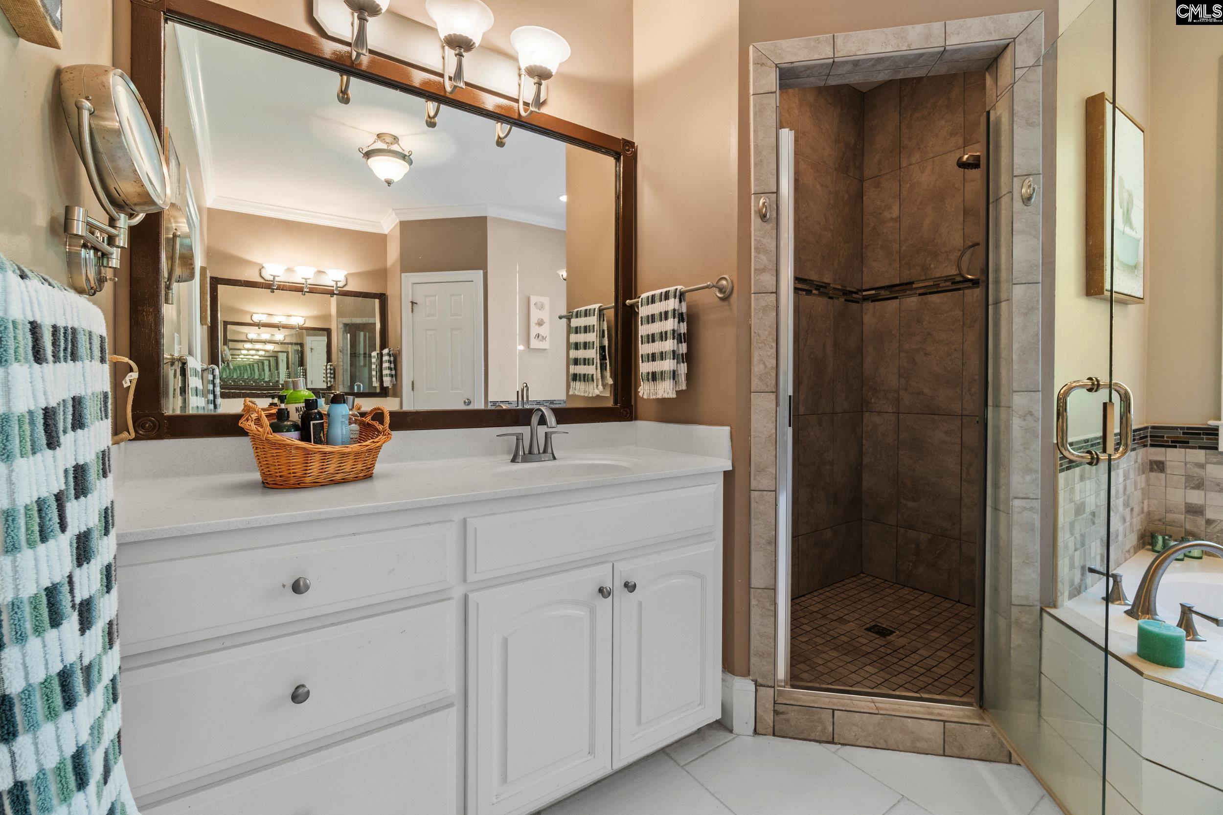 Columbia, South Carolina 29209, United States, 4 Bedrooms Bedrooms, ,4 BathroomsBathrooms,Residential,Active,49912