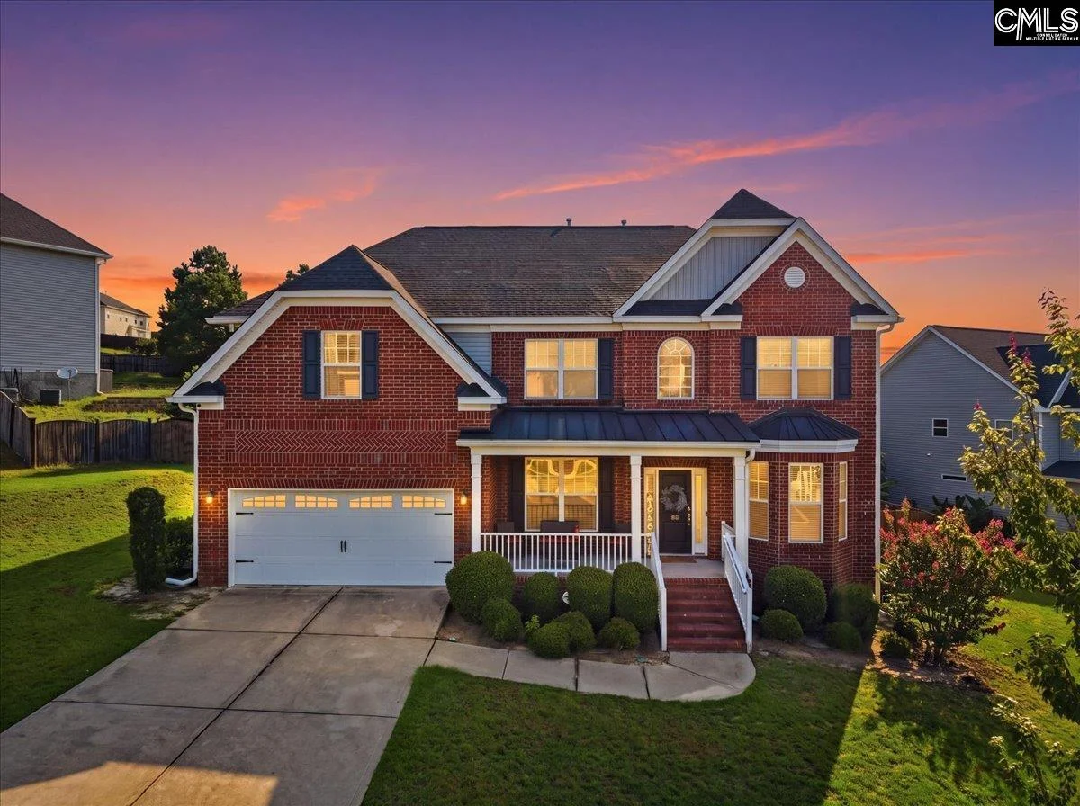66 Saughtree Lane W