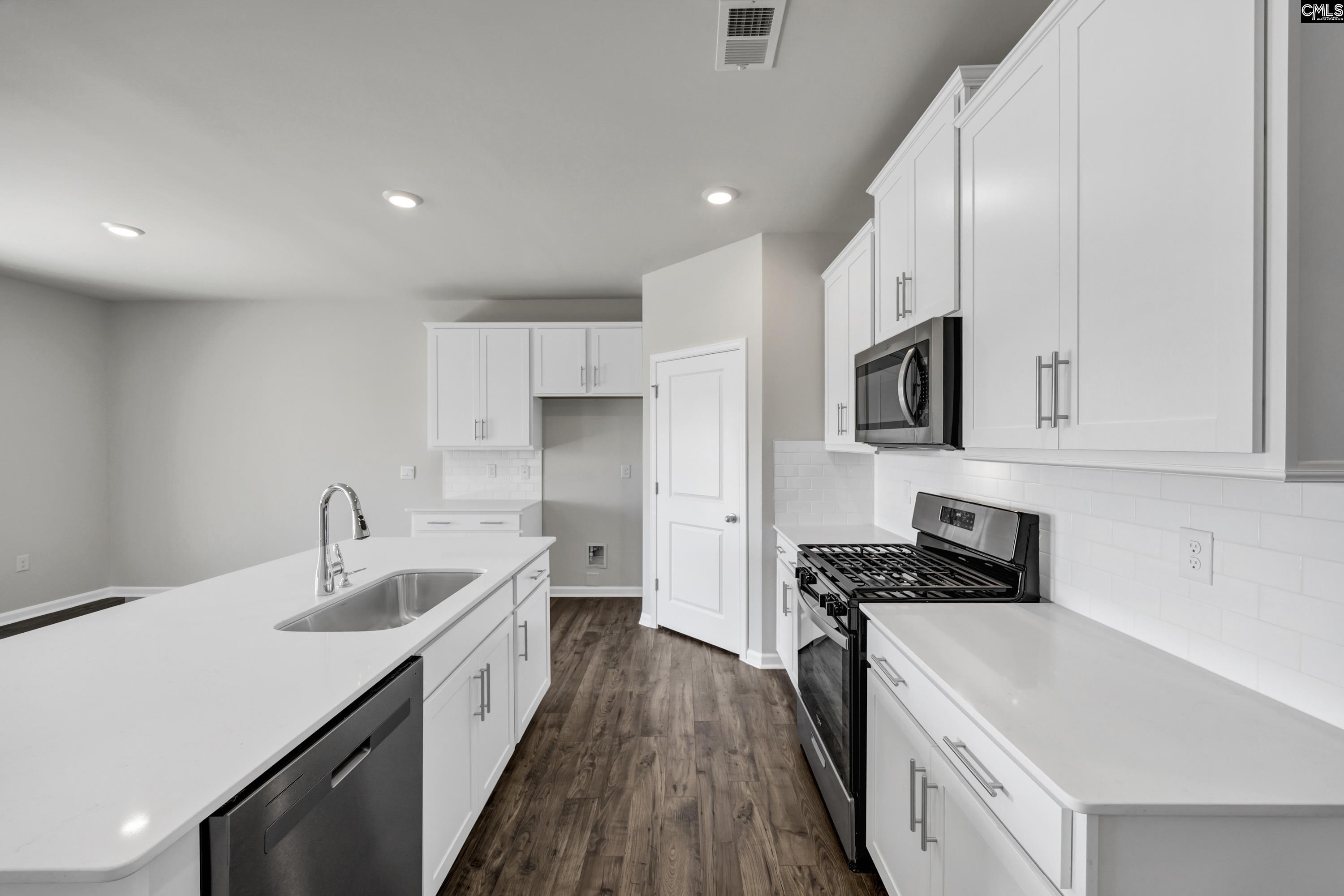 448 Leathertree Lane