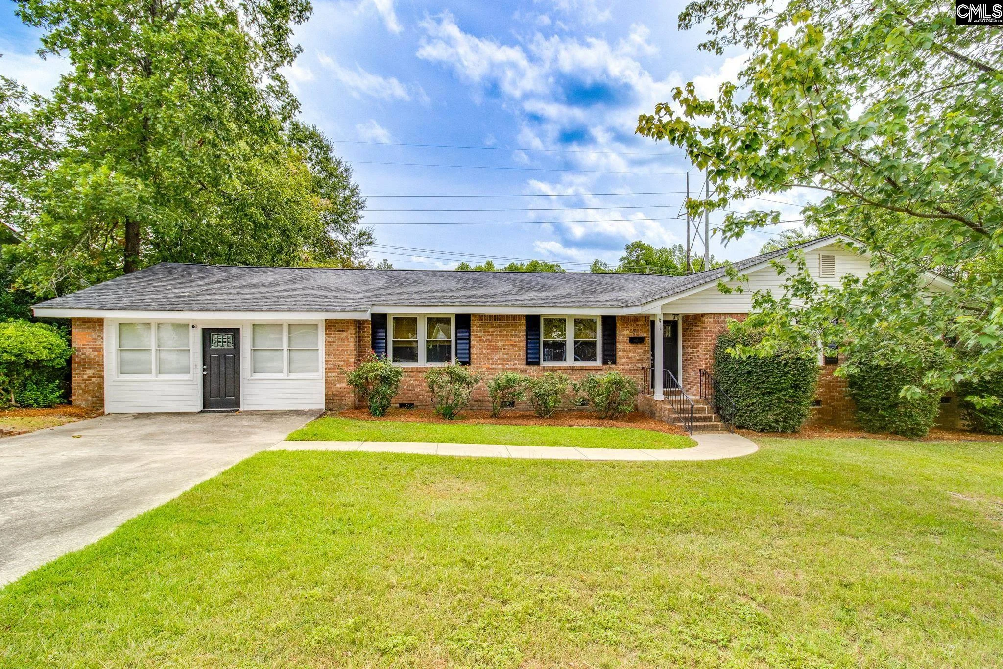 611 N Eden Drive