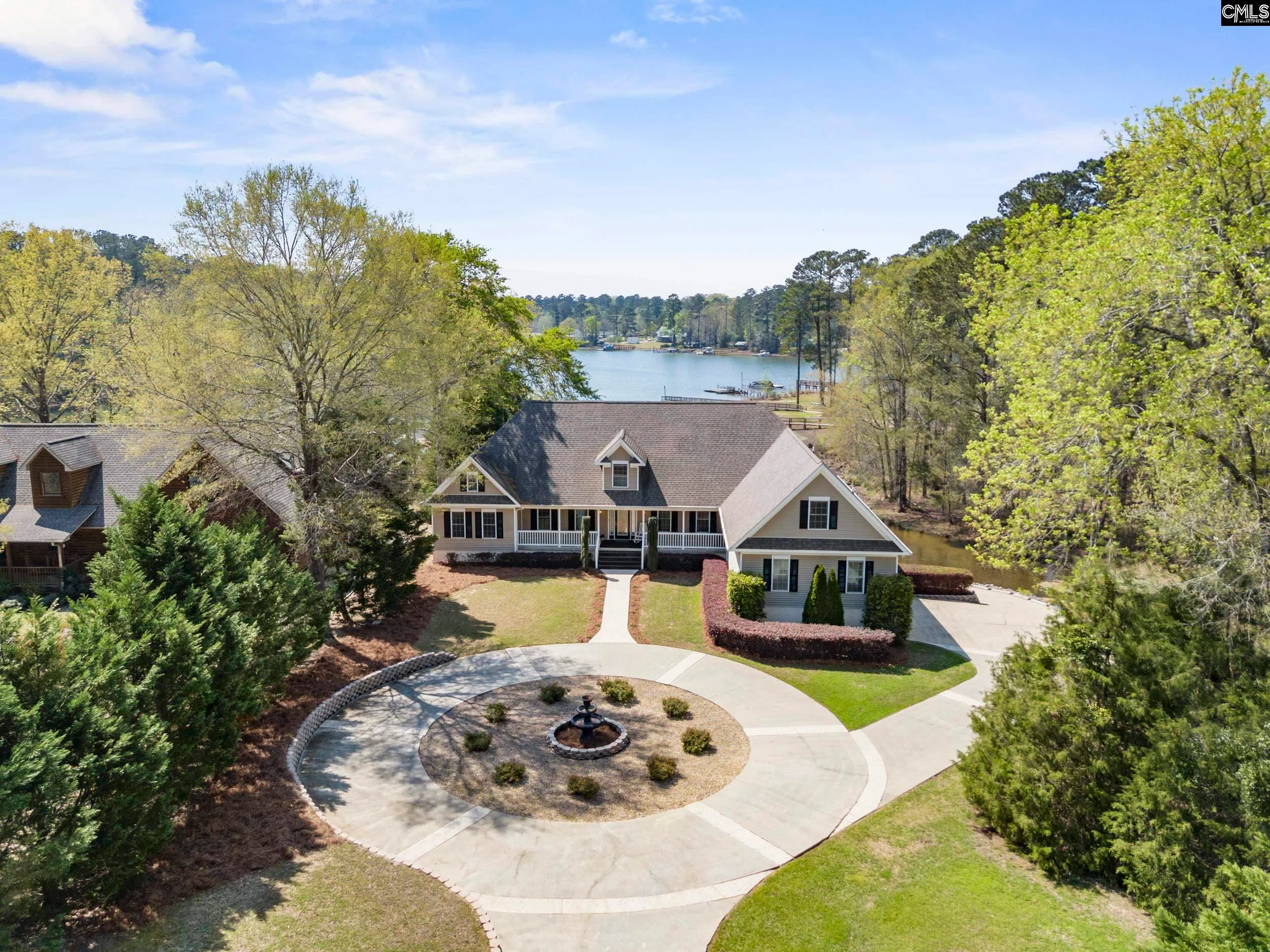 116 Lakeside Road