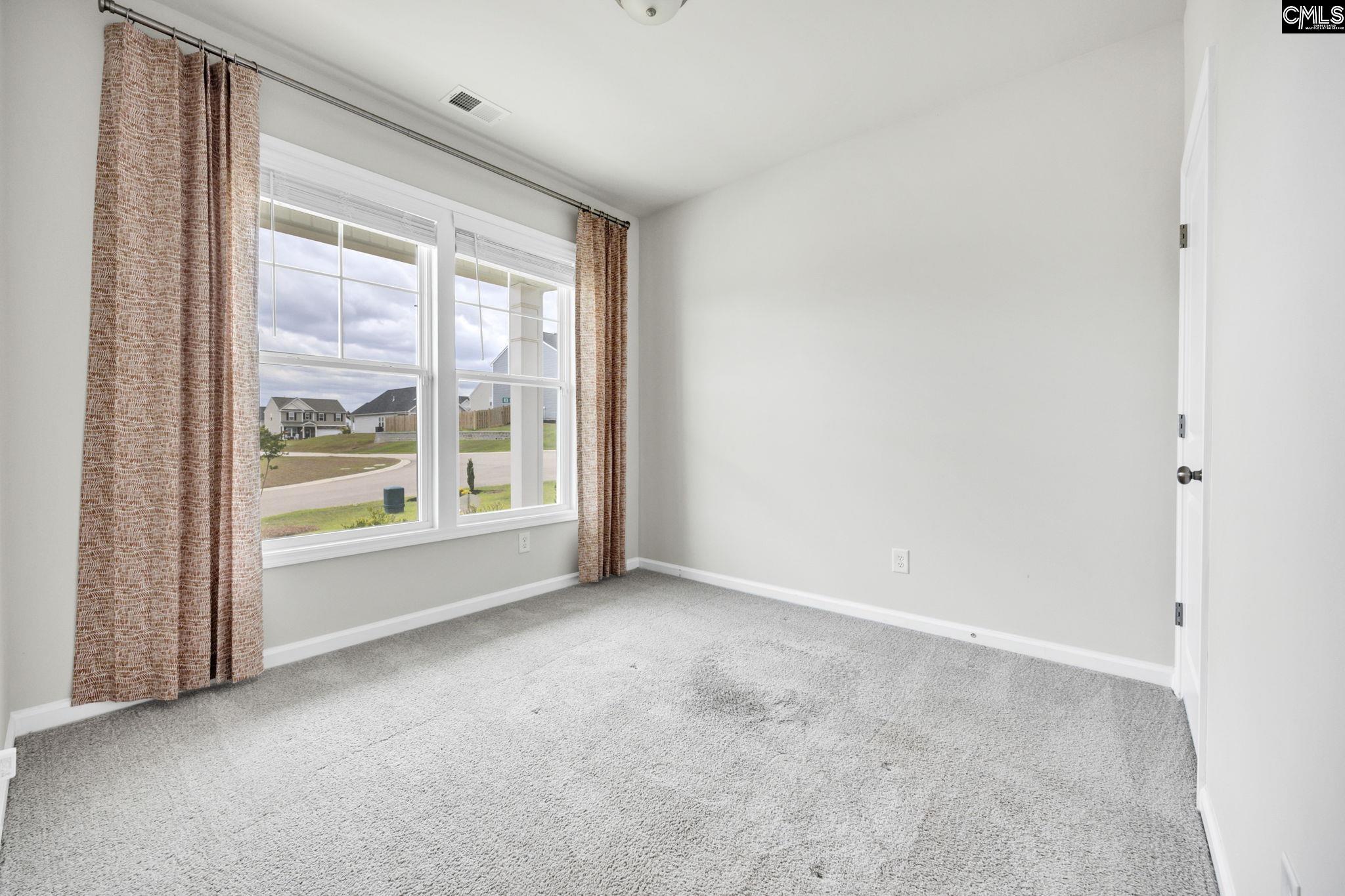 305 Red Globe Trail