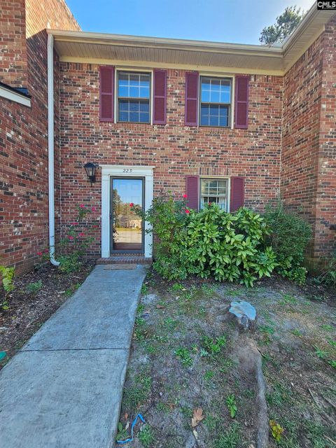 Photo of 223 Rutledge Place, Columbia, SC 29212 (MLS # 626182)