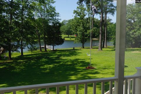 A home in Chapin