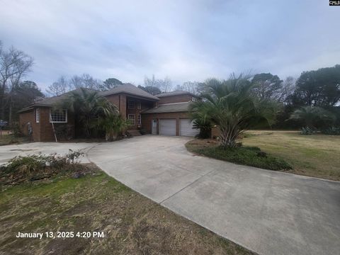 A home in Wedgefield