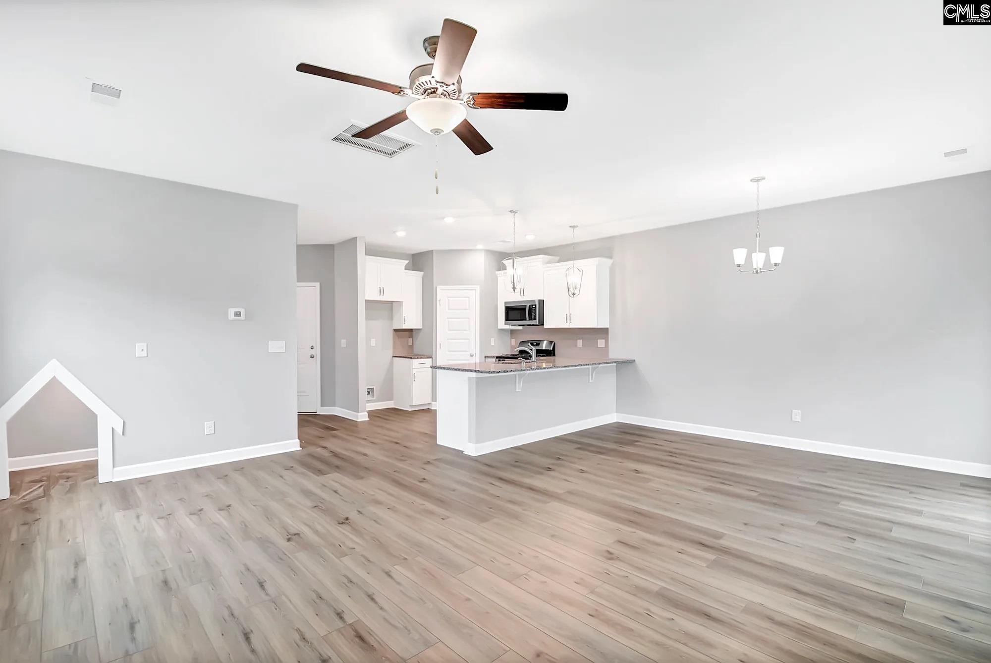 1519 Loose Leaf Lane Lane
