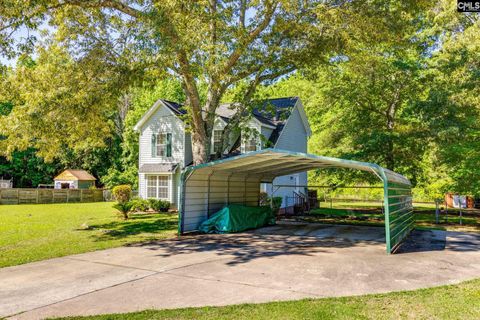 Single Family Residence in Lugoff SC 285 Chickadee Lane 2.jpg