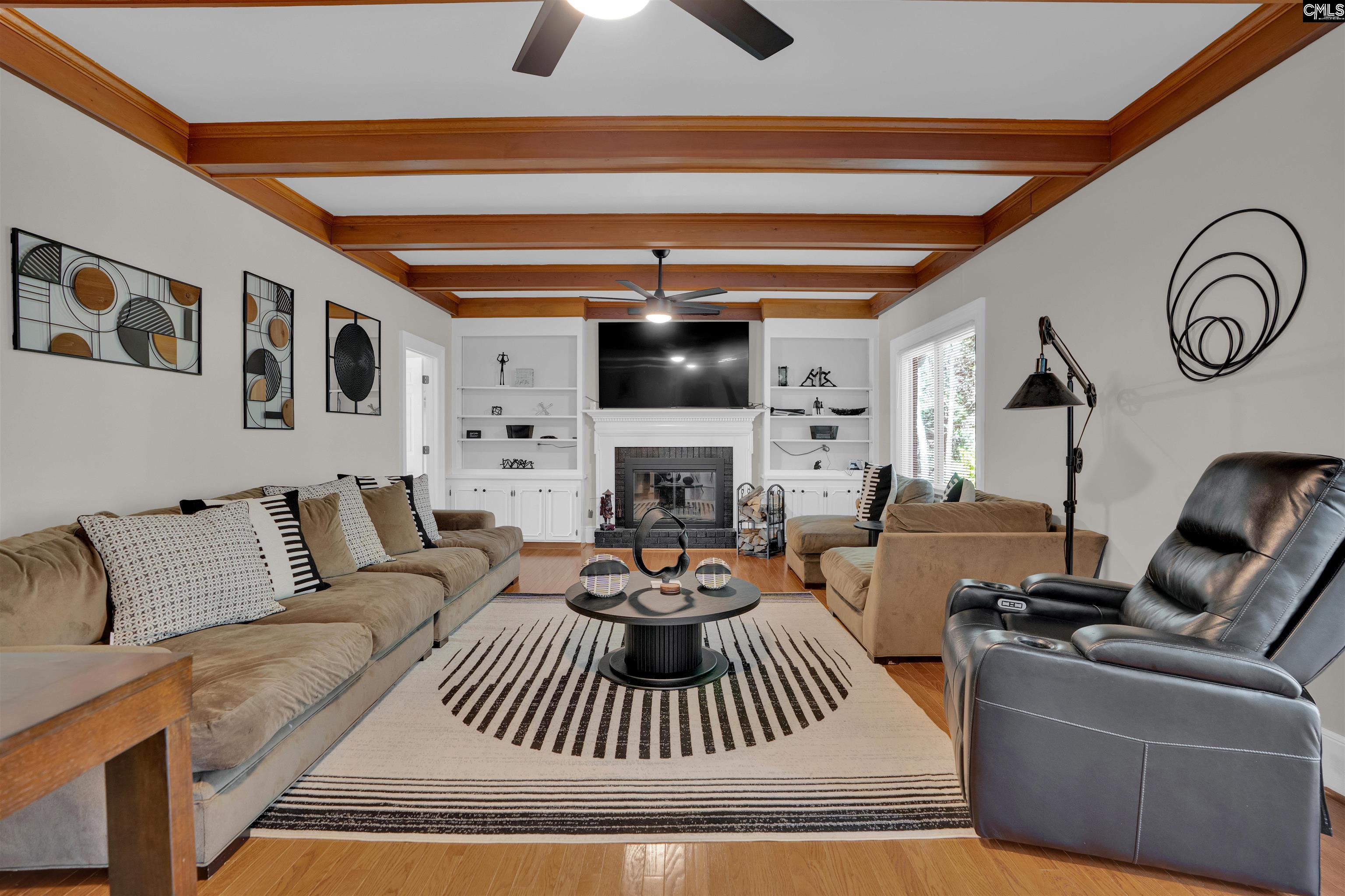 208 Mallet Hill Road