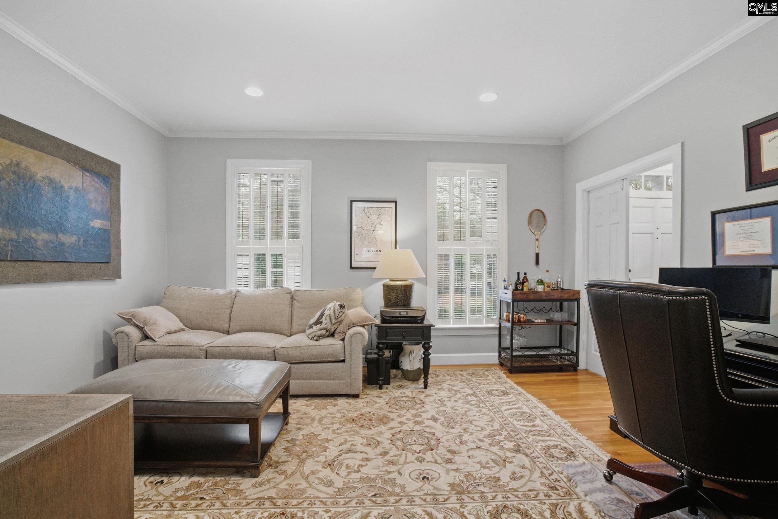 Columbia, South Carolina 29209, United States, 3 Bedrooms Bedrooms, ,3 BathroomsBathrooms,Residential,Pending,251959