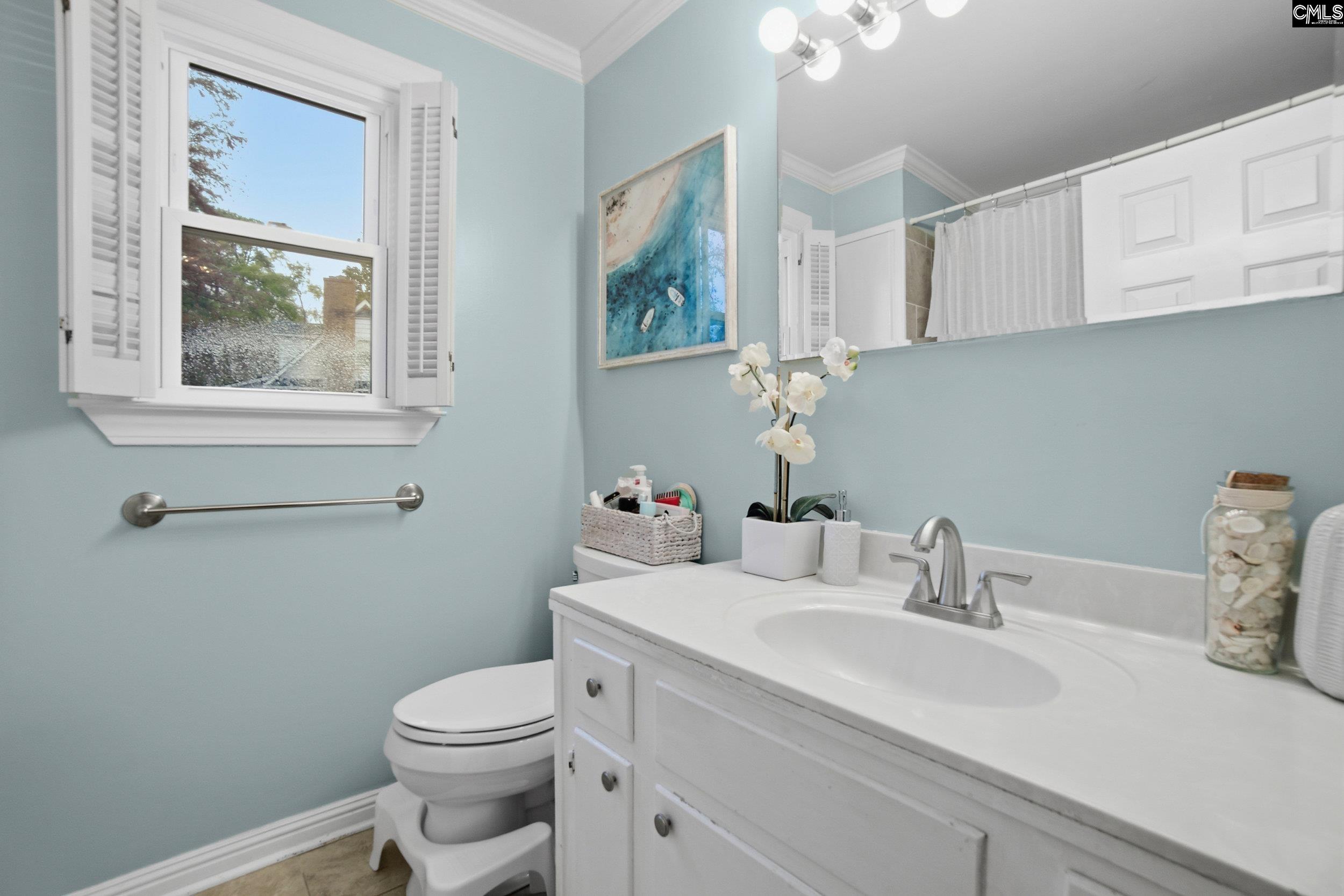 Columbia, South Carolina 29209, United States, 3 Bedrooms Bedrooms, ,3 BathroomsBathrooms,Residential,Pending,251959