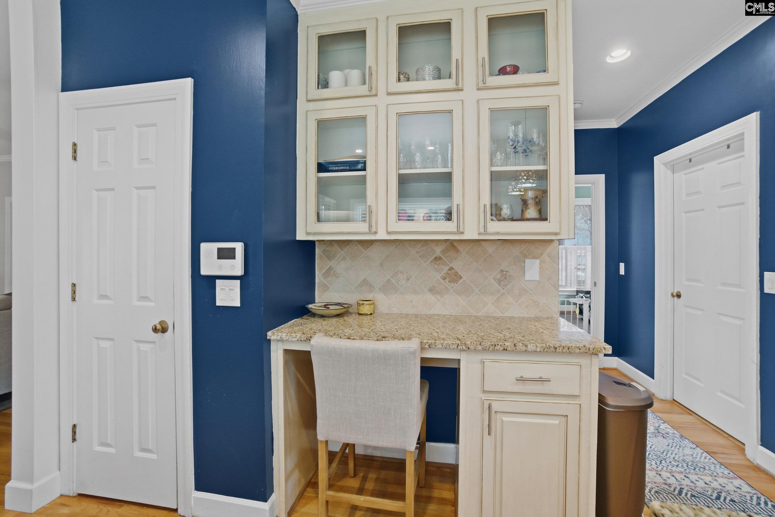 Columbia, South Carolina 29209, United States, 3 Bedrooms Bedrooms, ,3 BathroomsBathrooms,Residential,Pending,251959