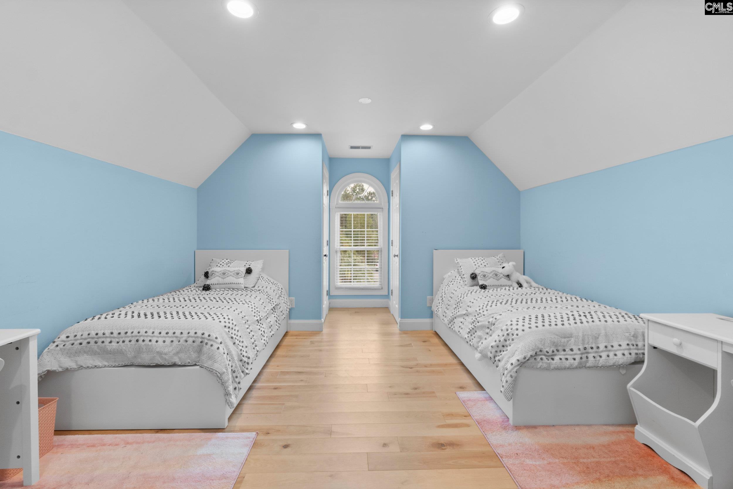 Columbia, South Carolina 29209, United States, 5 Bedrooms Bedrooms, ,4 BathroomsBathrooms,Residential,Active,205577