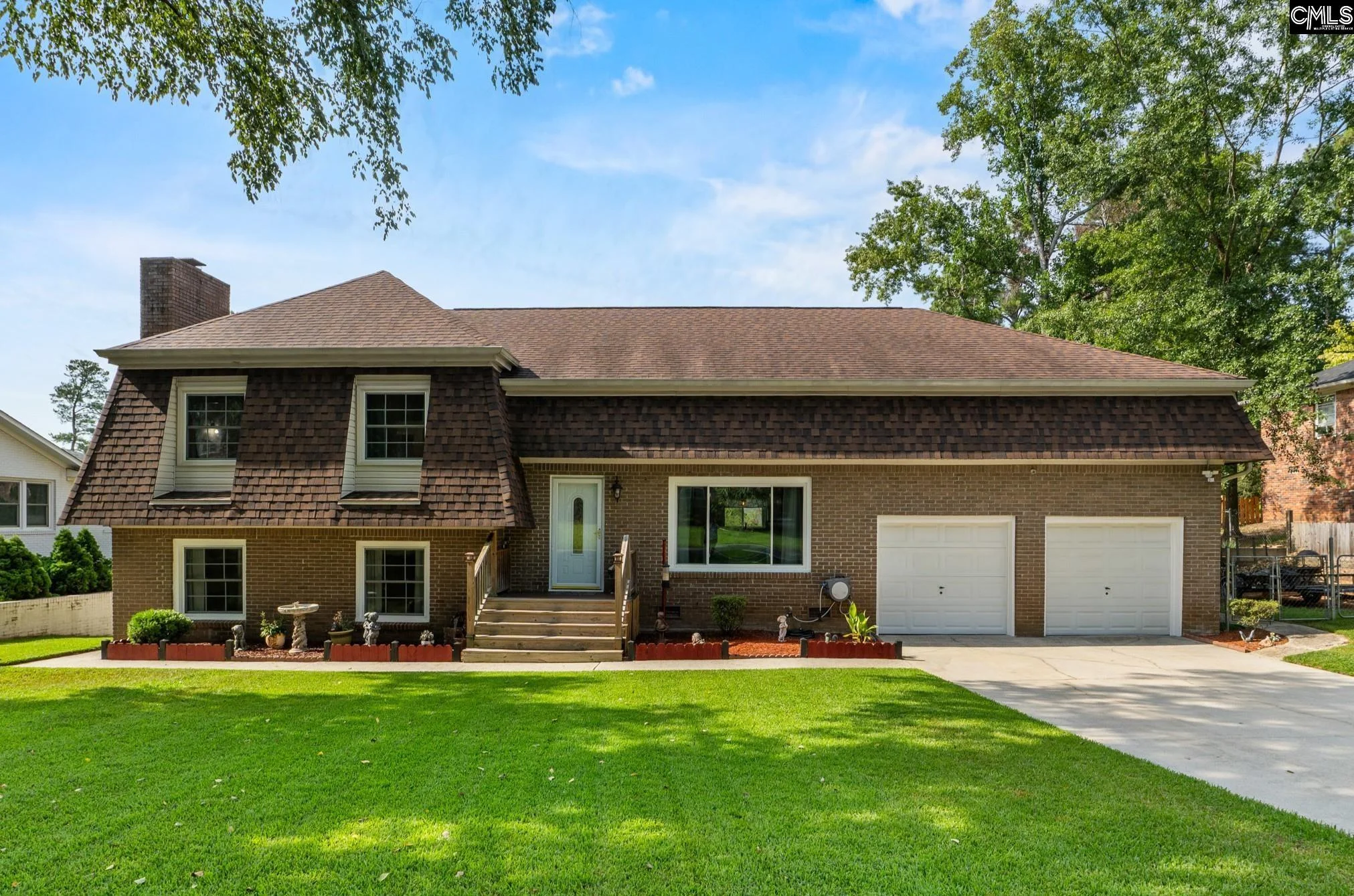 890 Pine Forest Trail